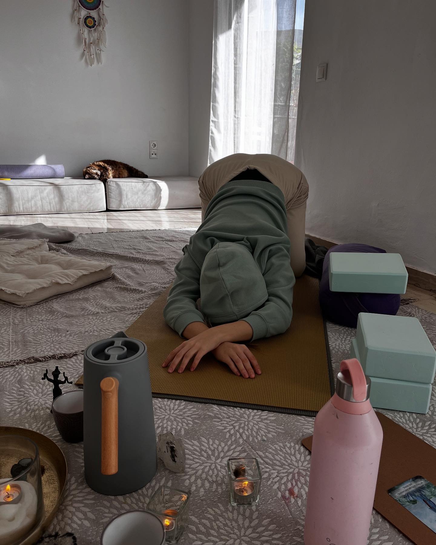 Reflections, observations and new learnings on yesterday&rsquo;s New Moon cosy circle, got me inspired to write here. Something I realised I stopped doing cos of how this space has become, so polished, productive, don&rsquo;t write too much nobody re