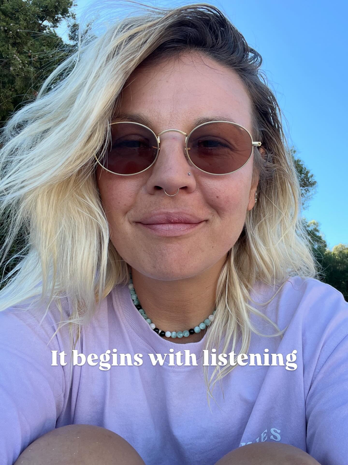 As I sit on a bench in a park in a small coastal city, Set&uacute;bal in Portugal, bathing in the evening warmth that feels like summer in my T-shirt, watching people and fully enjoying my time, feeling the salt on my skin from a day at the beach and