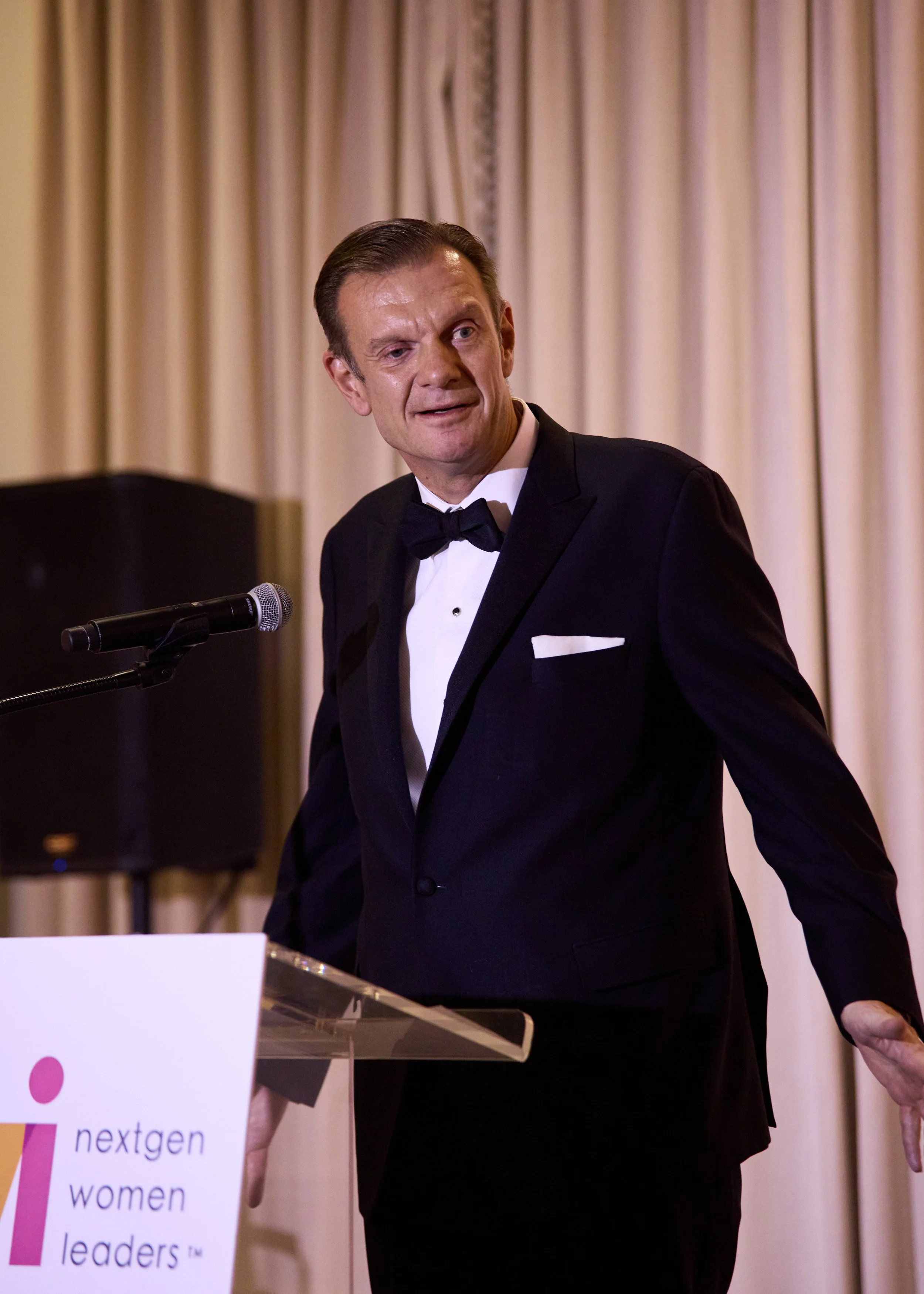 Presenting sponsor Eaglepoint Credit representative speaks at the 2026 GWI Trailblazer Gala