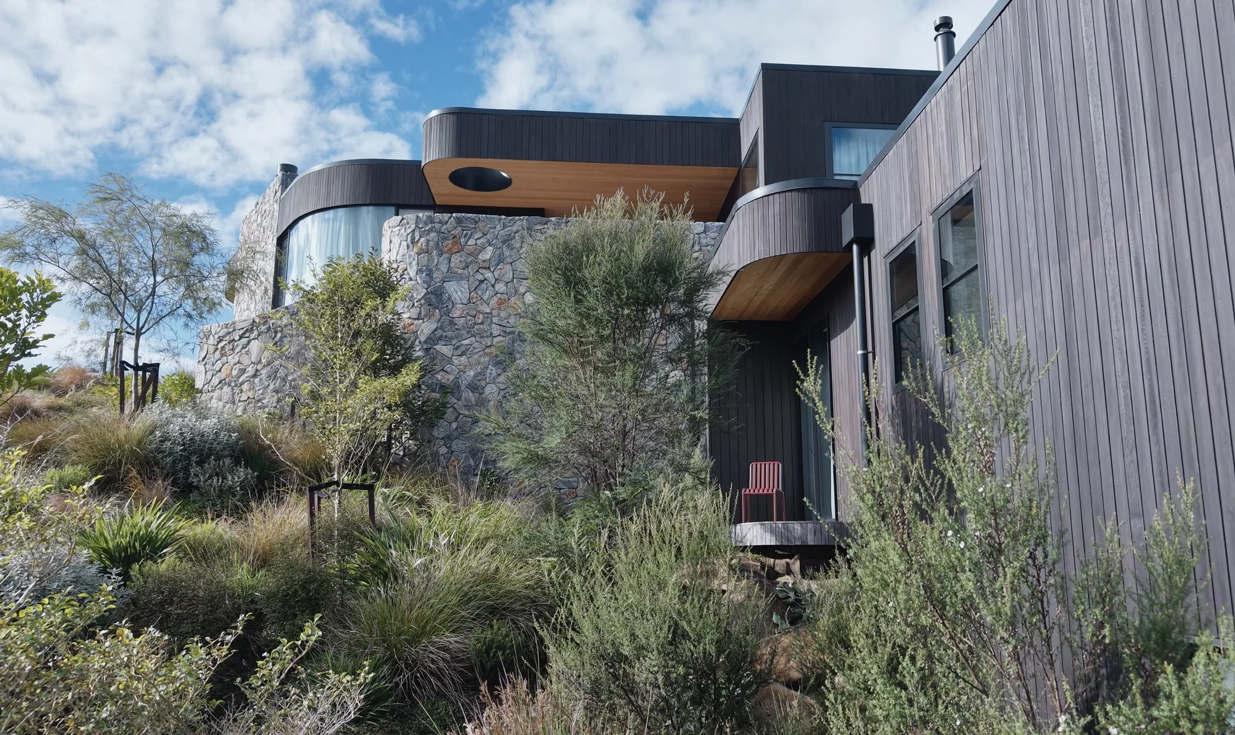 rochford-landscapes-outdoor-entertaining-area-auckland.jpg
