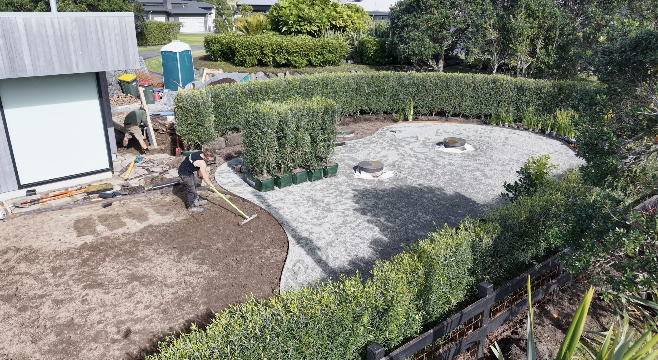 omaha-putting-green-fence-build-golf-garden.jpeg