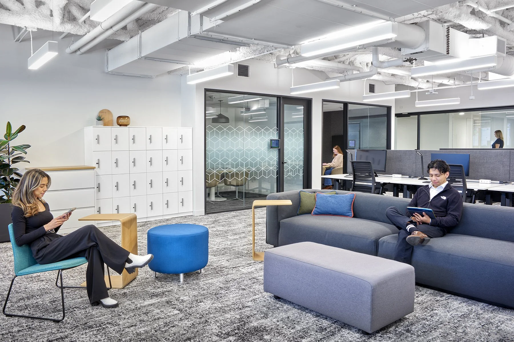 H3E Cowork_OpenOffice1_1800x1200.jpg