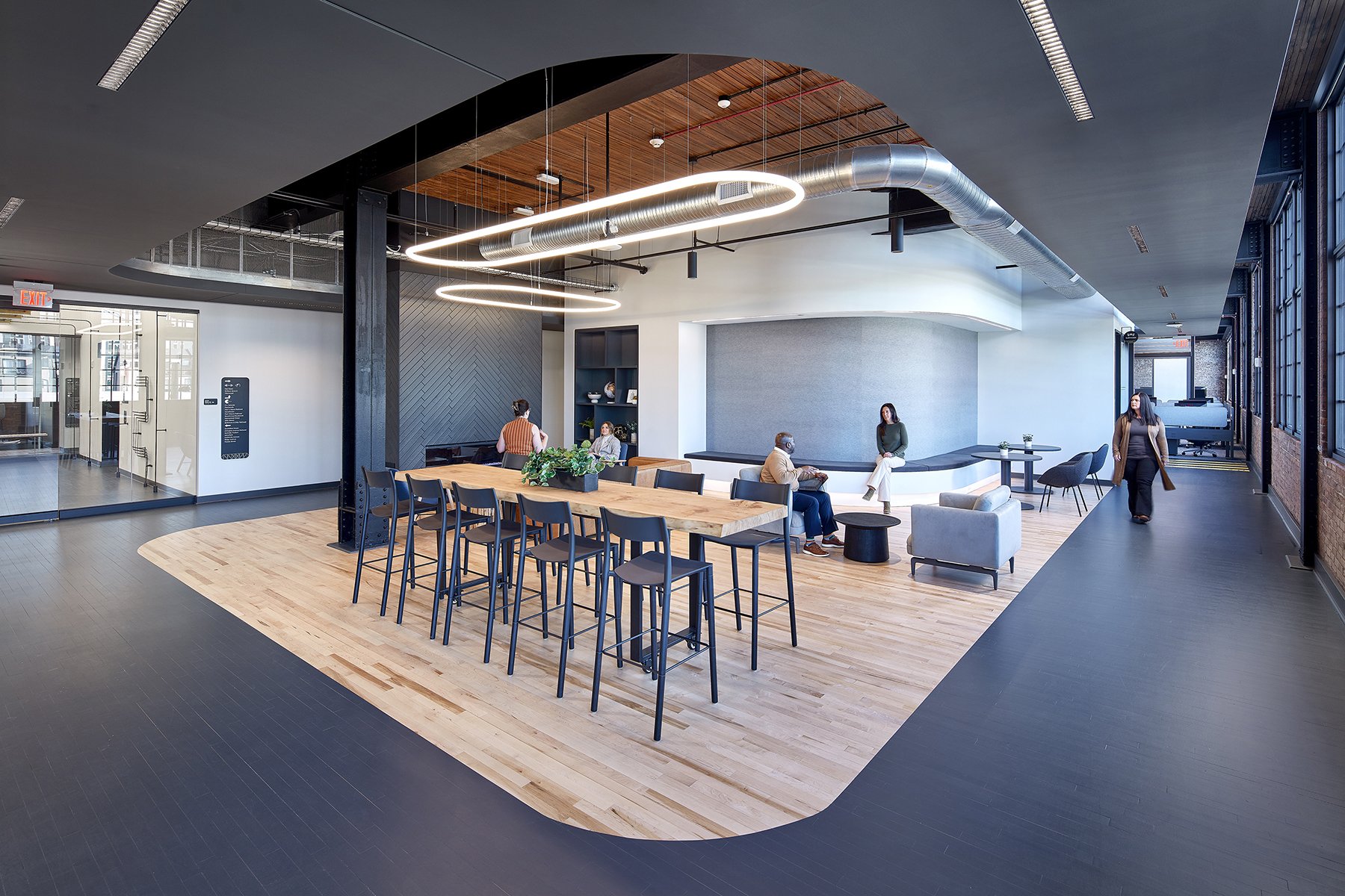CC9_Break Area Lounge View_1800x1200.jpg