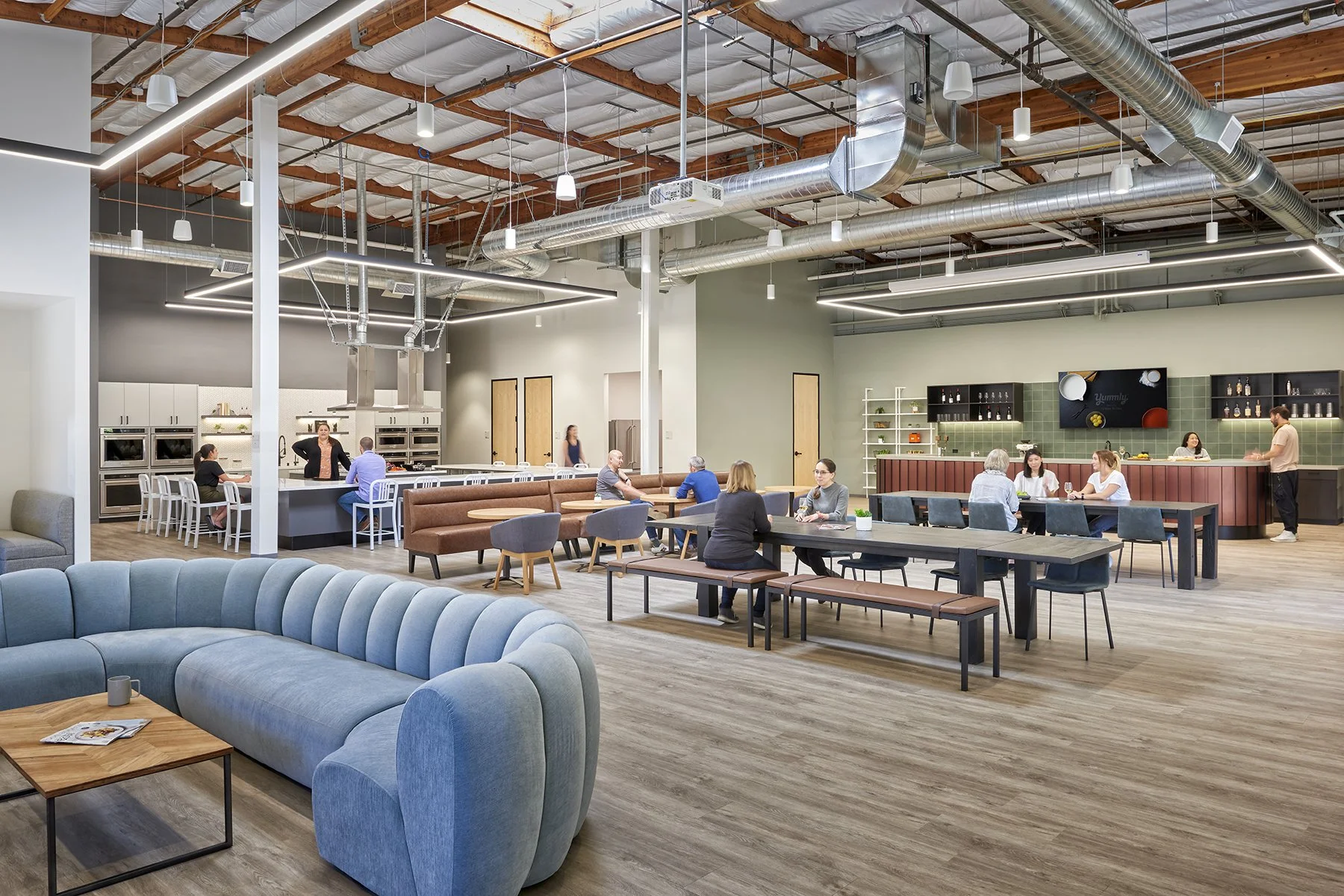 Yummly_Breakroom_Dining_Lounge_1800x1200.jpg