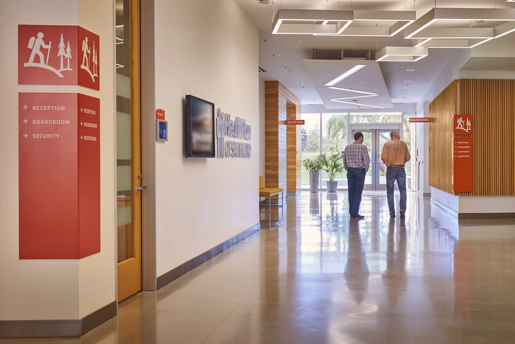 HPSM_EGD_InteriorWayfinding.jpg
