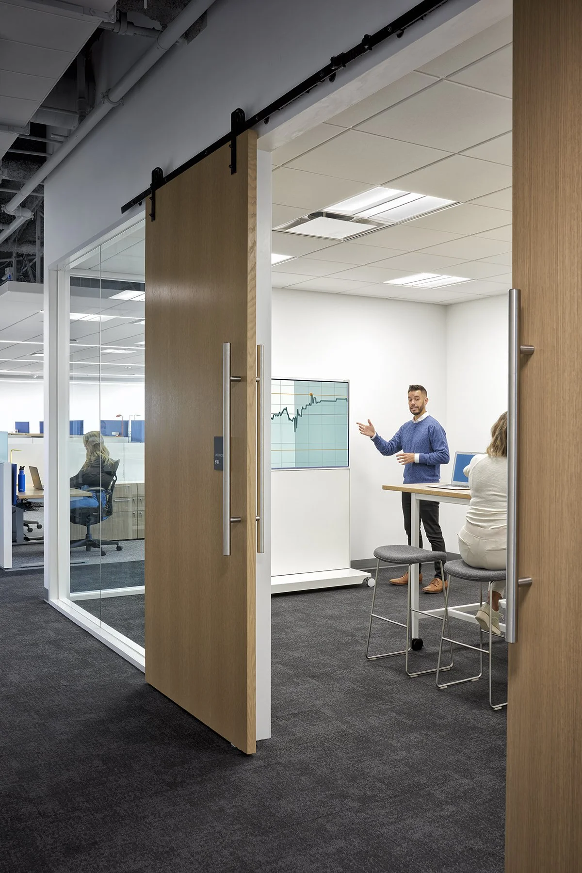 CC8_Small Conference_1800x1200.jpg