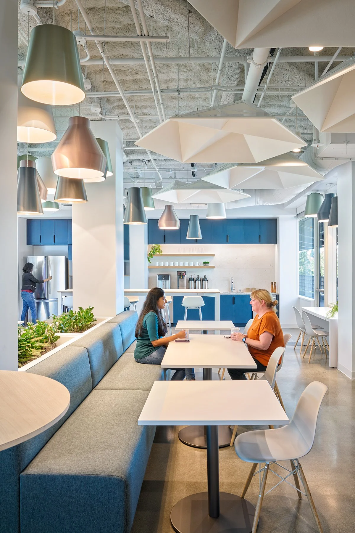 HP, Inc | Poly | Break Room
