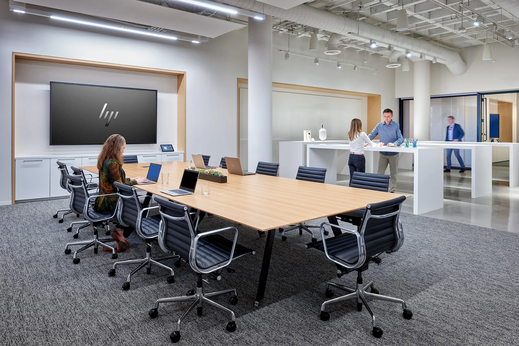 HP-ID_PresentationConferenceRoom_1800x1200.jpg