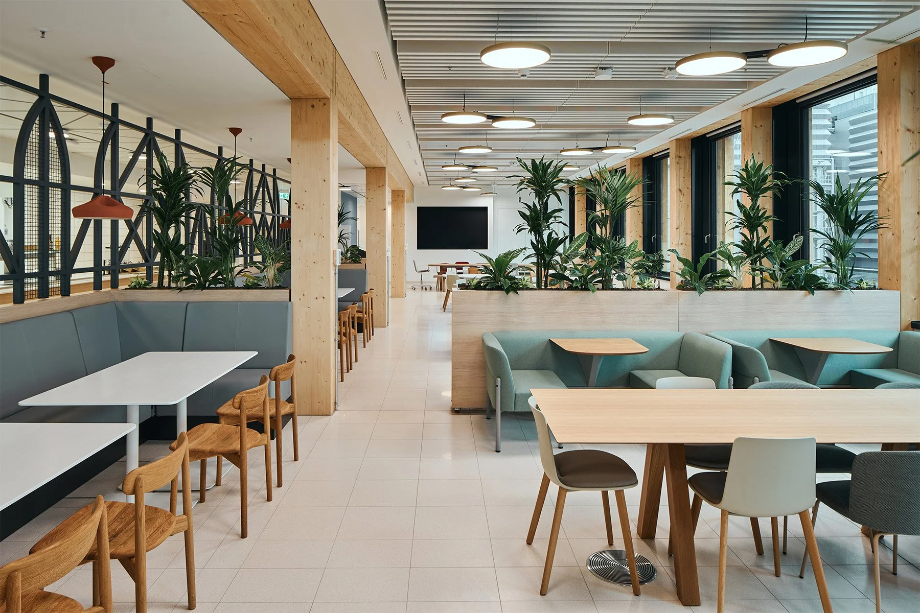 081 - FRN - Terrabytes Cafe - Second Floor.jpg