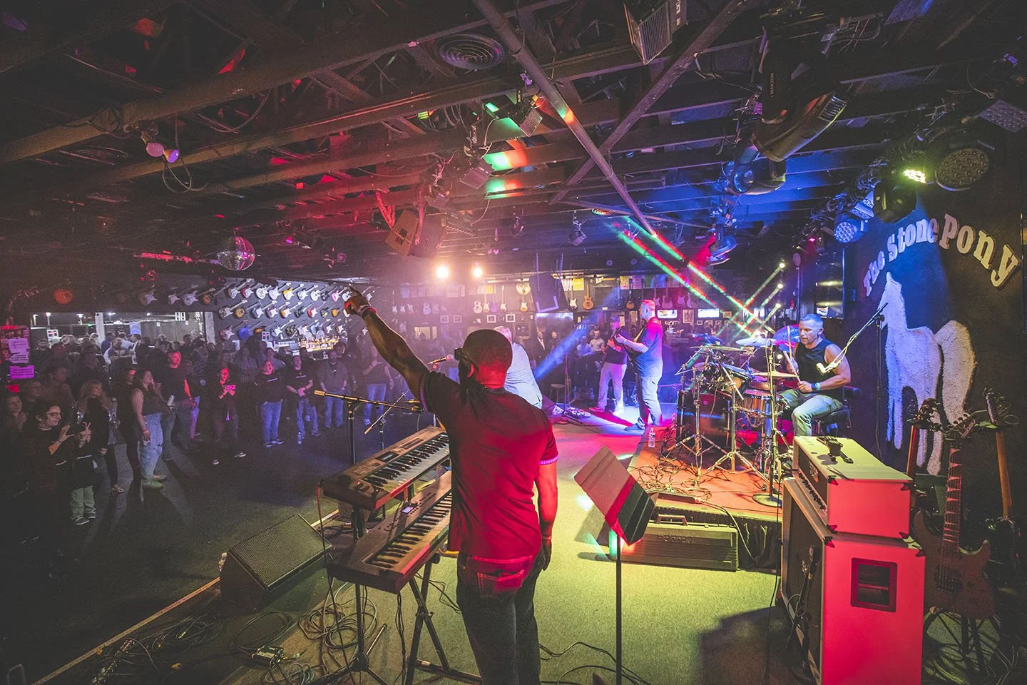 Spiegel_20251009_BattleOfTheBands_380.jpg