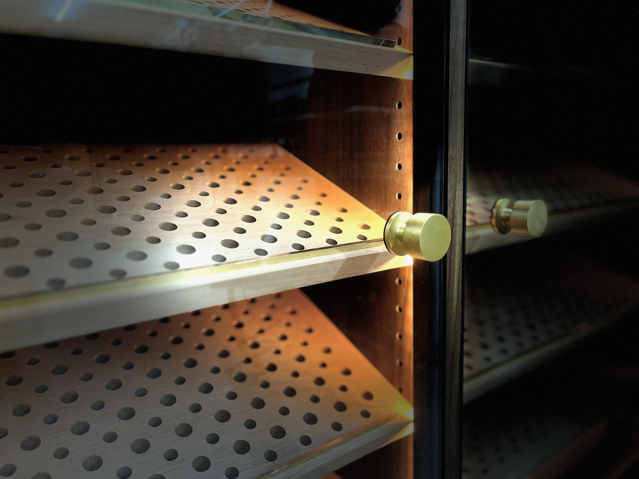Custom cigar humidor mid century 4 - 3.jpeg