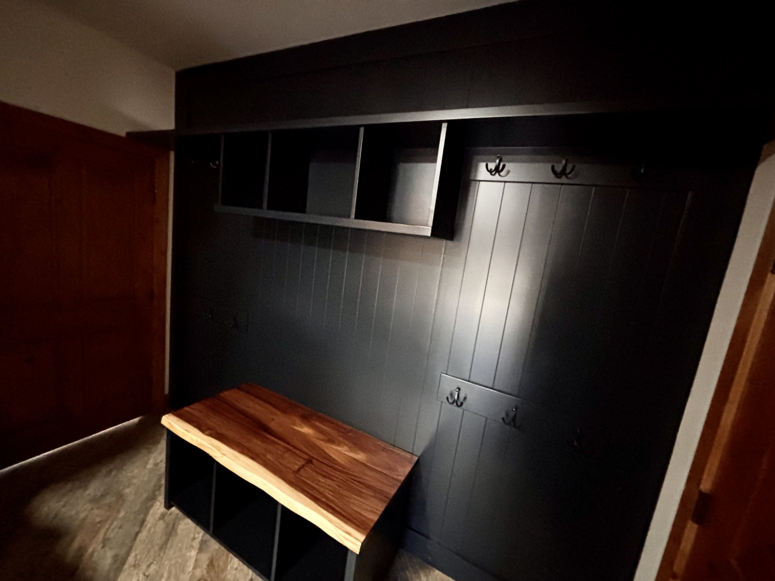 Design, build and install of mudroom