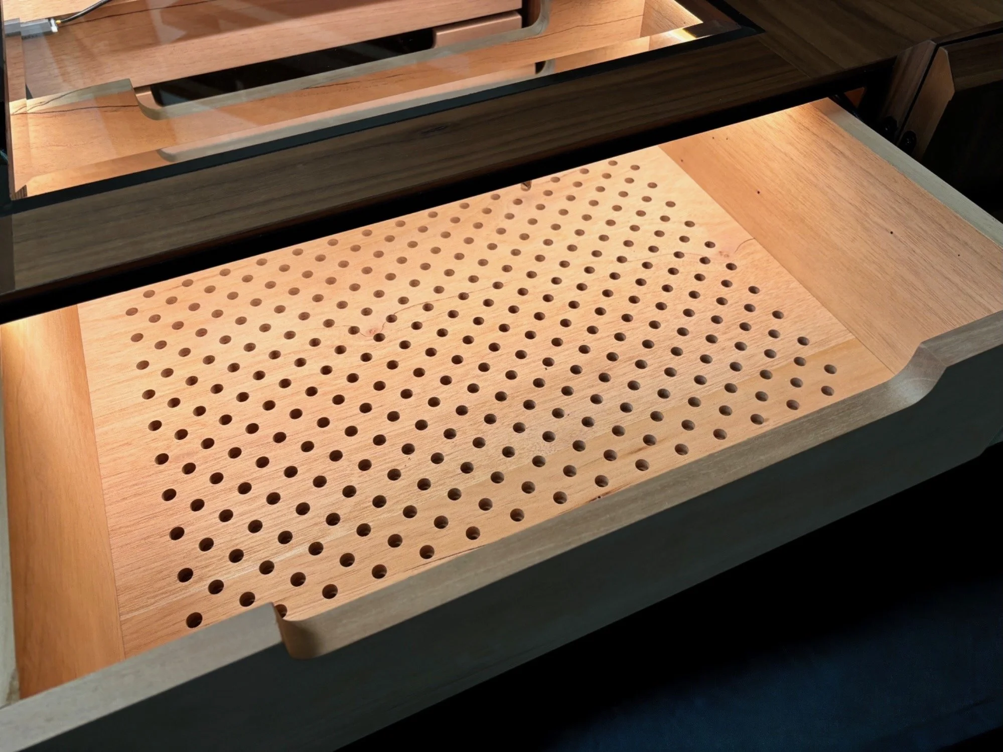 Custom cigar humidor mid century - 9.jpeg