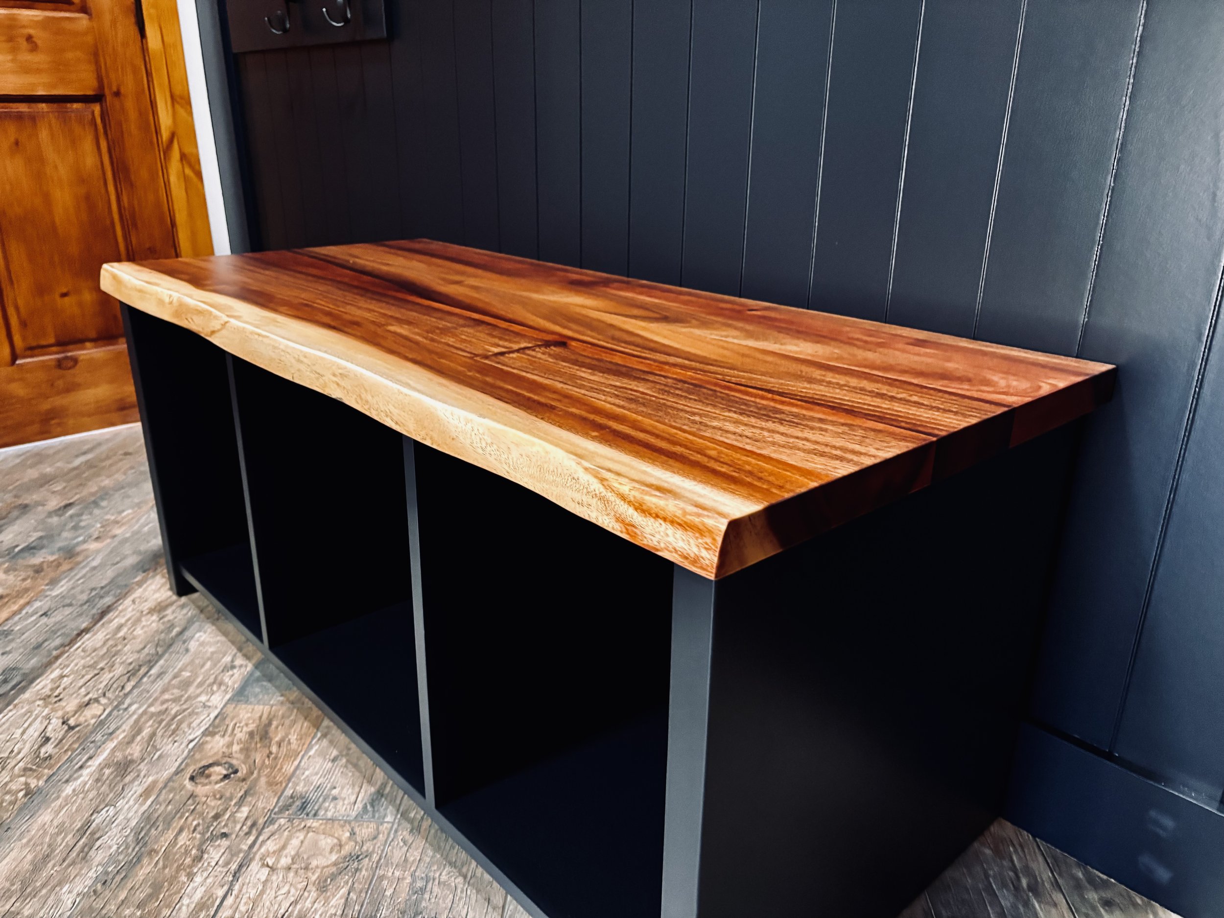 Design, build and install of mudroom