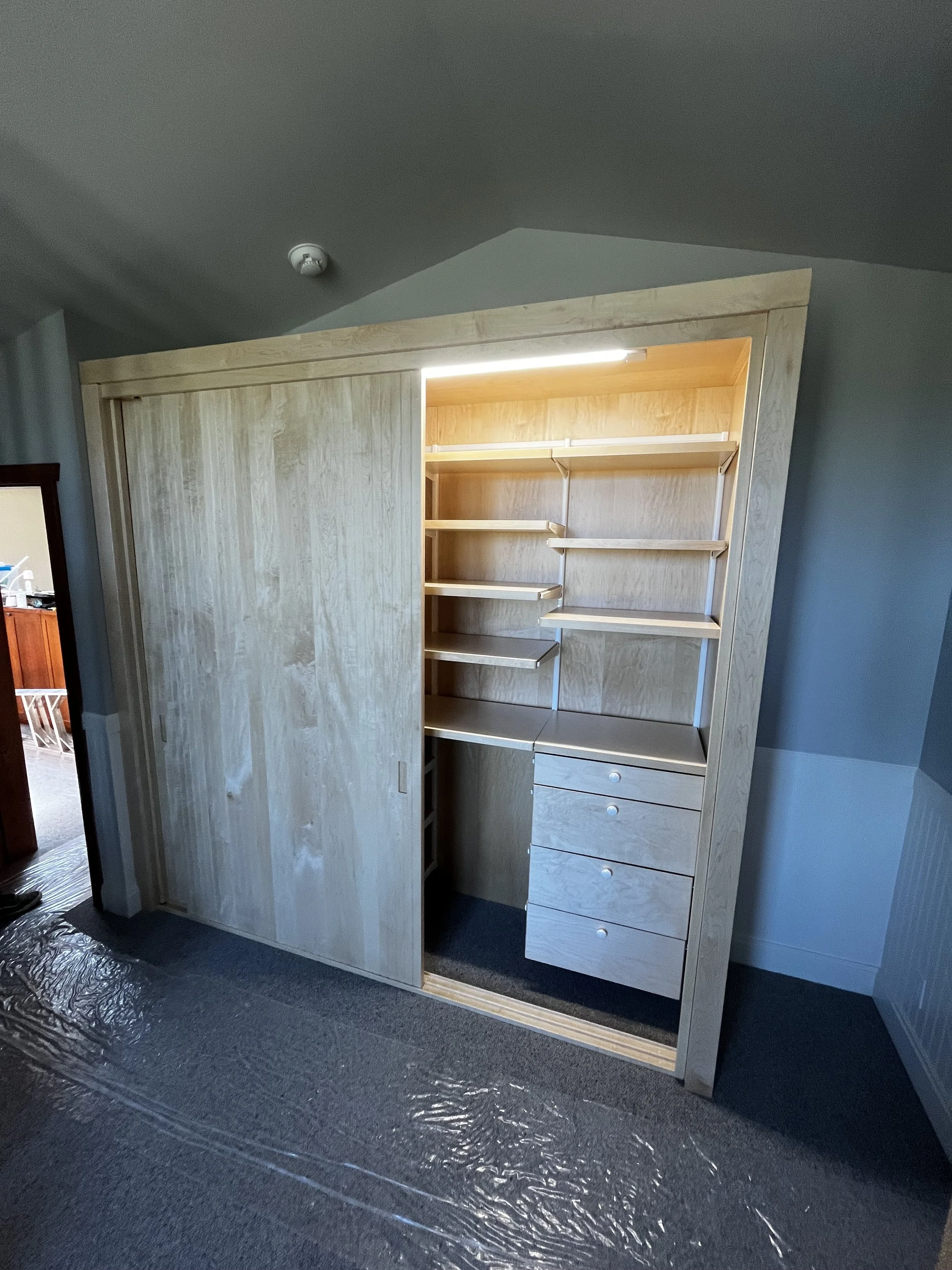 Custom closet design and build