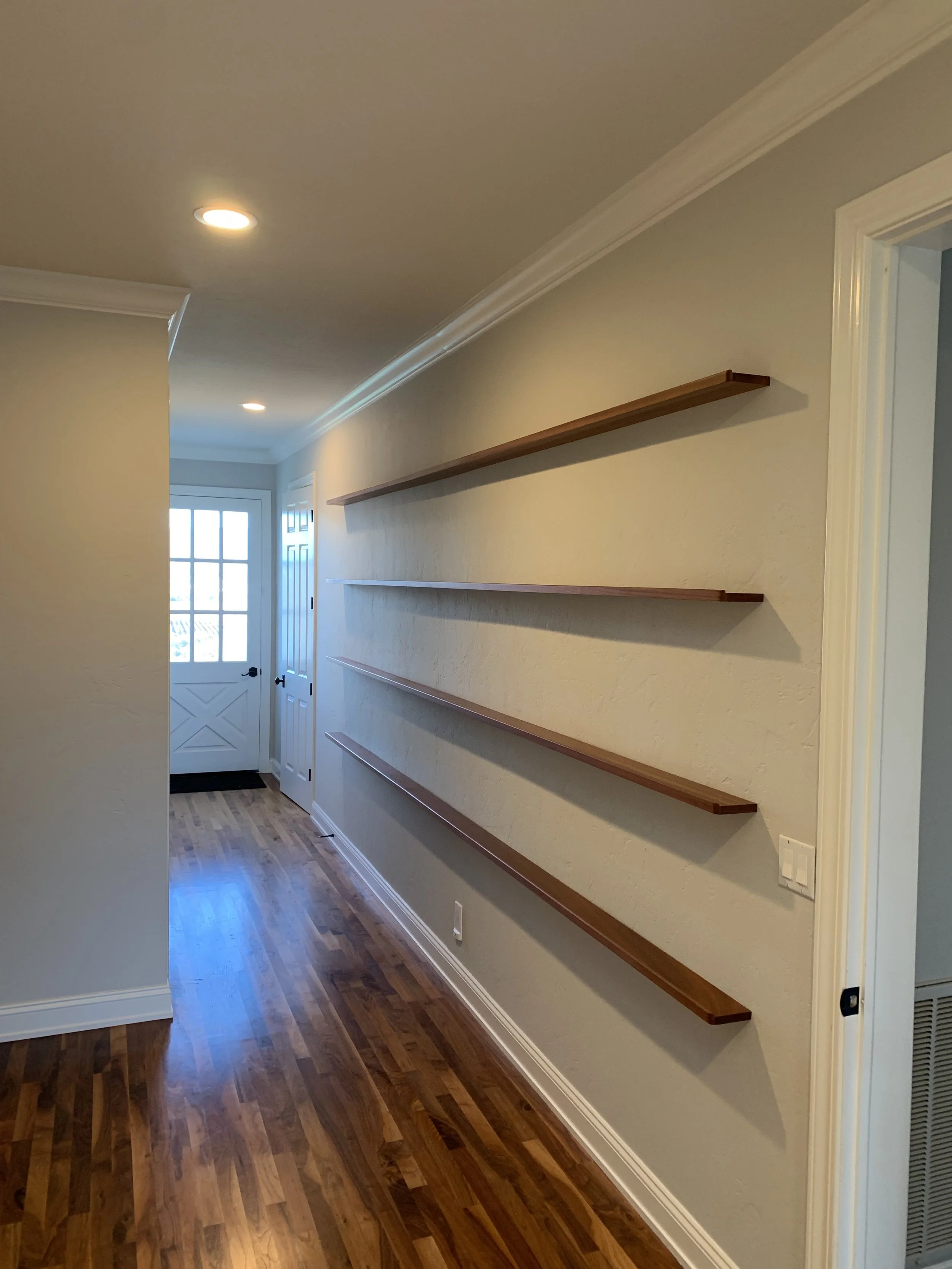 build and instal photo frame floating shelves