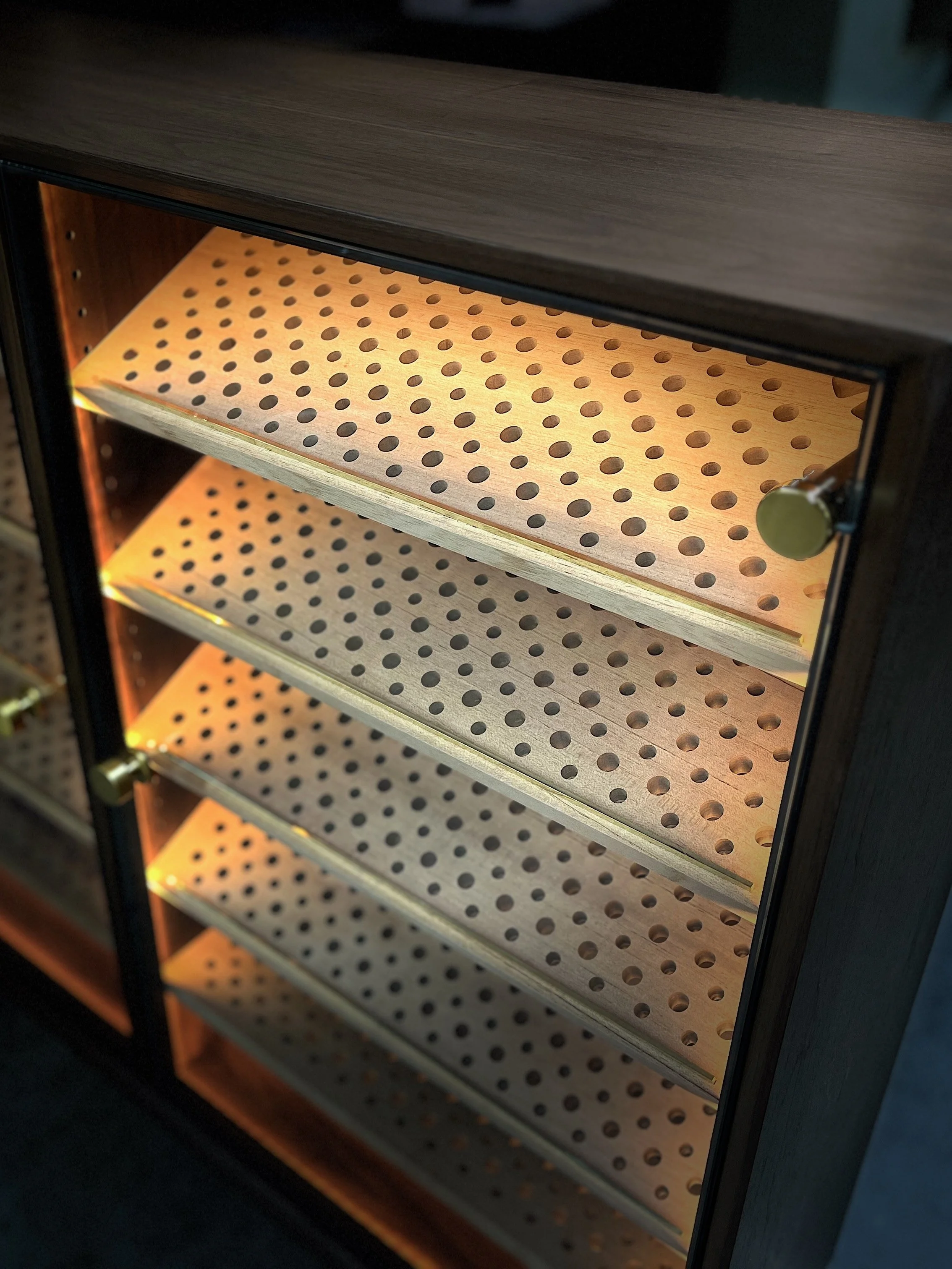Custom cigar humidor mid century 4 - 6.jpeg