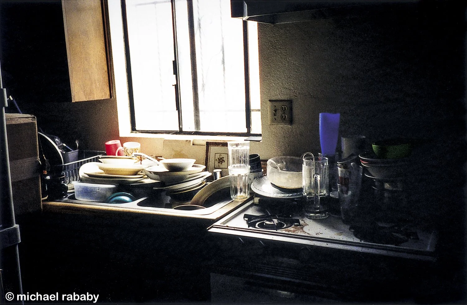 michel rababy - -dishes in sink - from american bachelor.jpg