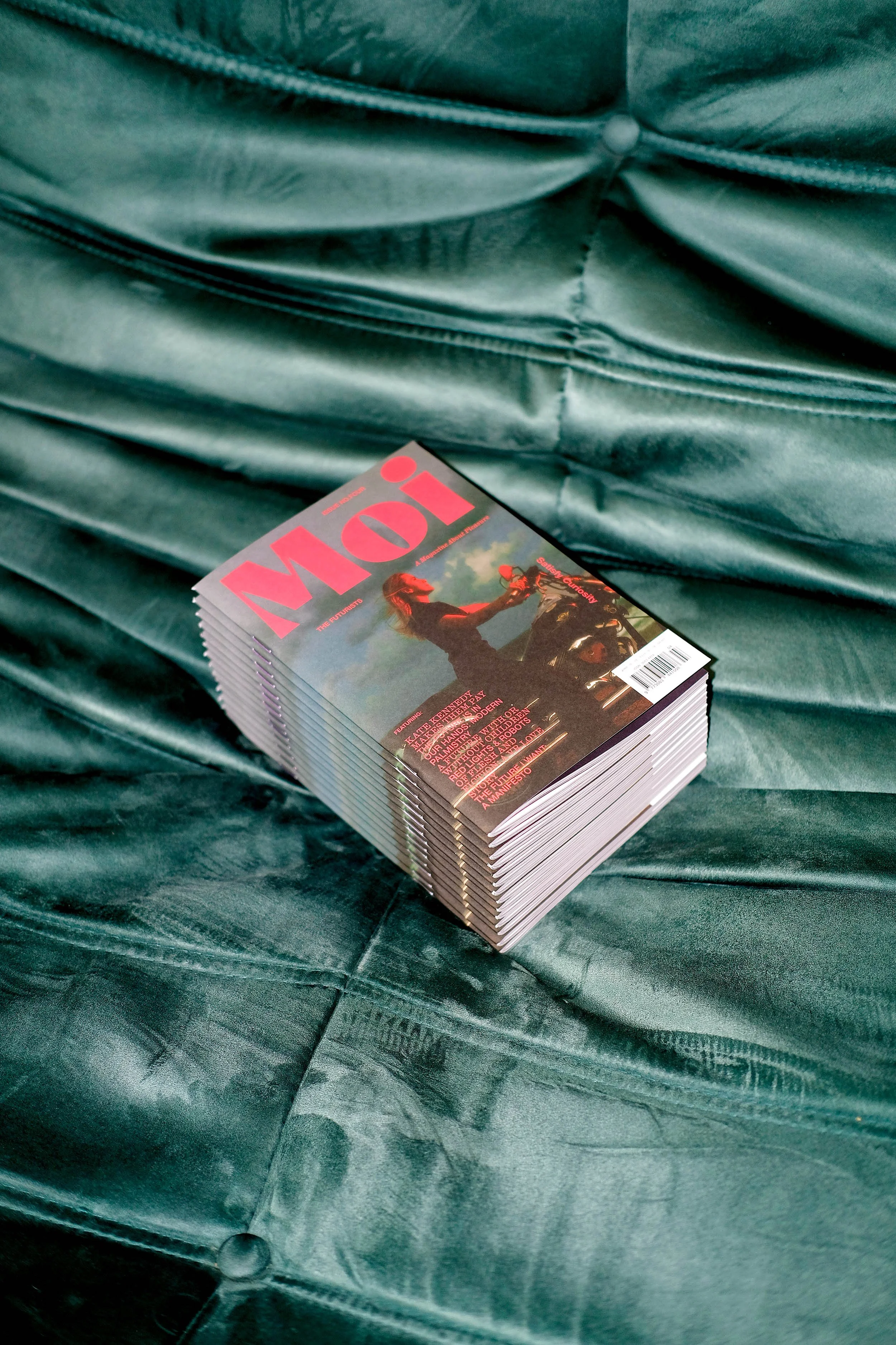 Welcome to Issue No. 04 – THE FUTURISTS 