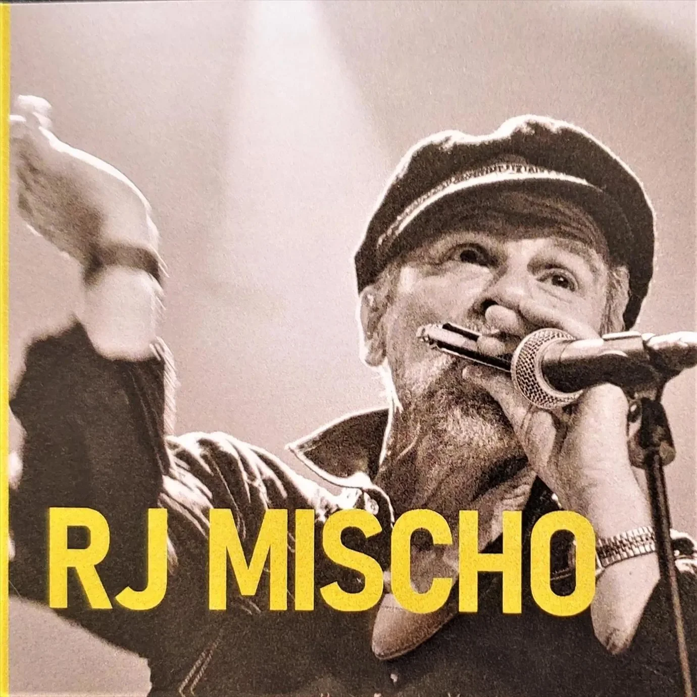 RJ MISCHO