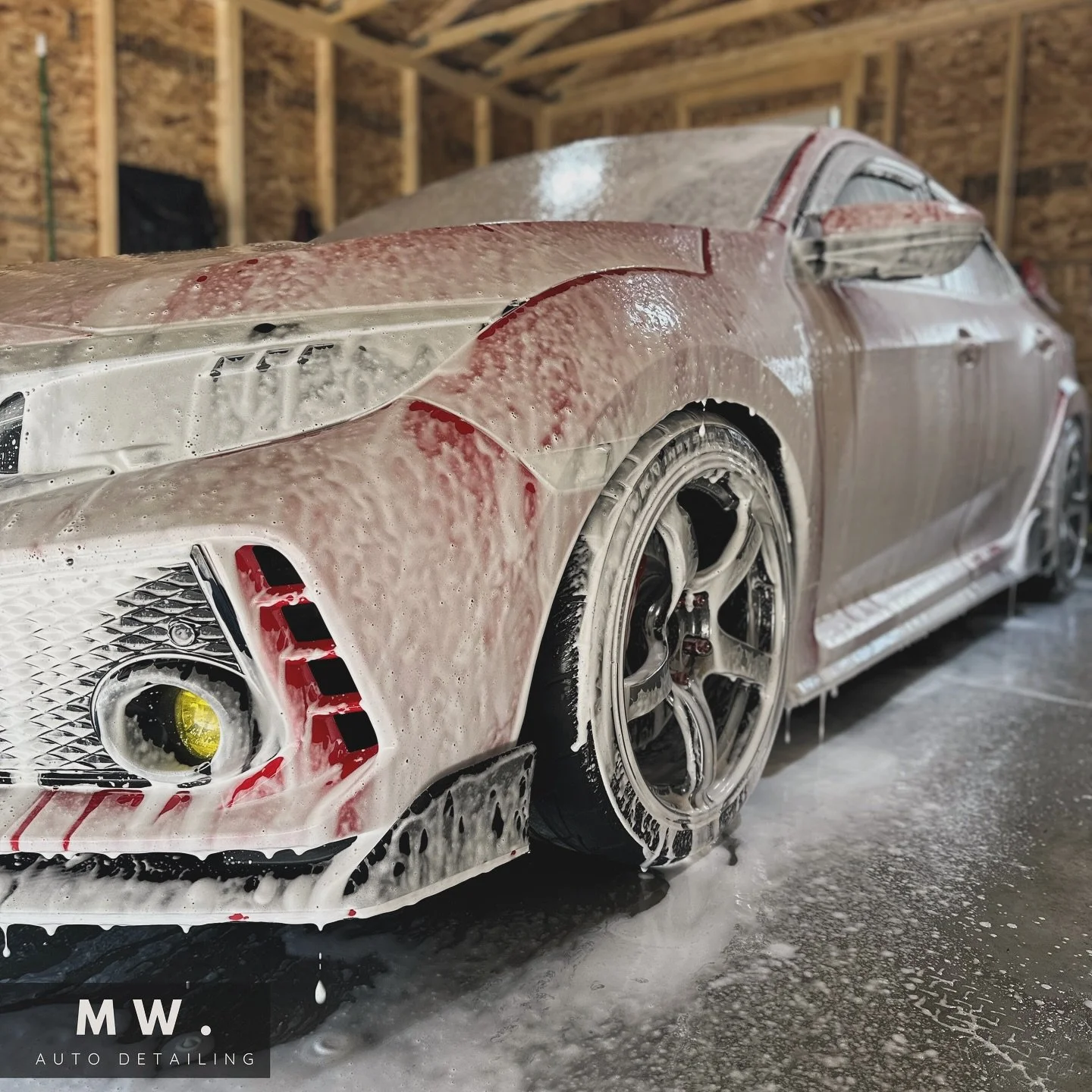 Our exterior detailing services are back ‼️The Type R had the exterior package and is now ready to be driven in the hot hot summer. 

DM us for inquiries and booking!