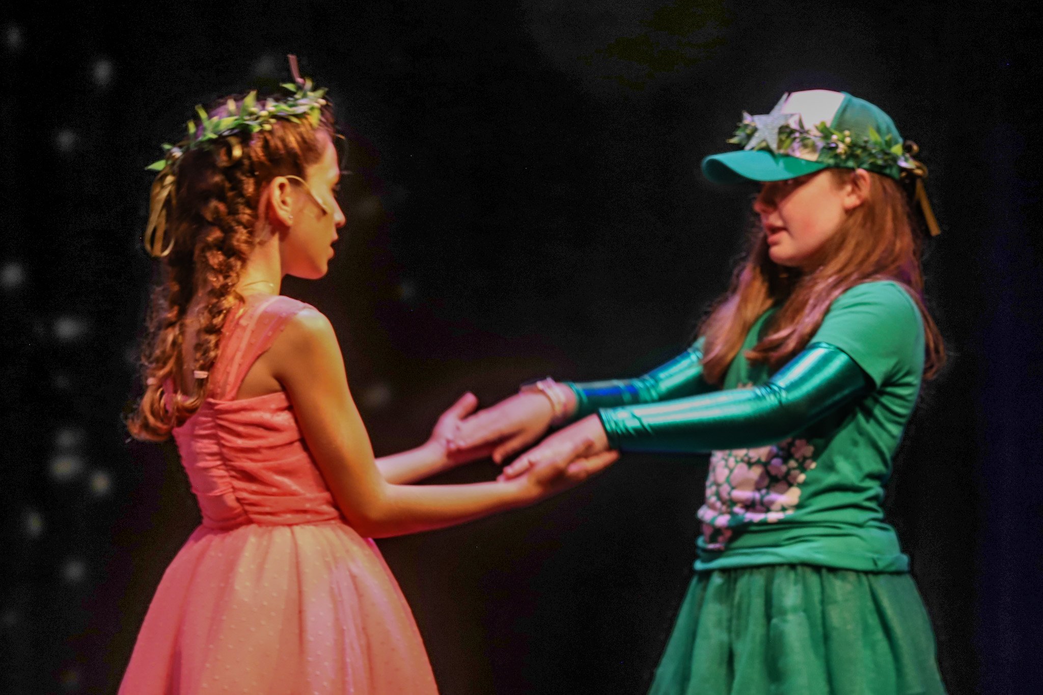 Joy & Lucky Star helping each other