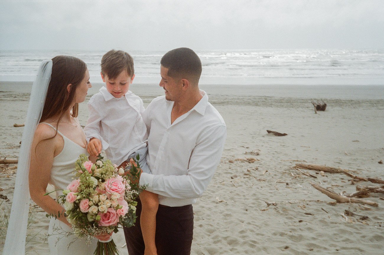 Grace &amp; Tone | Beach Elopement