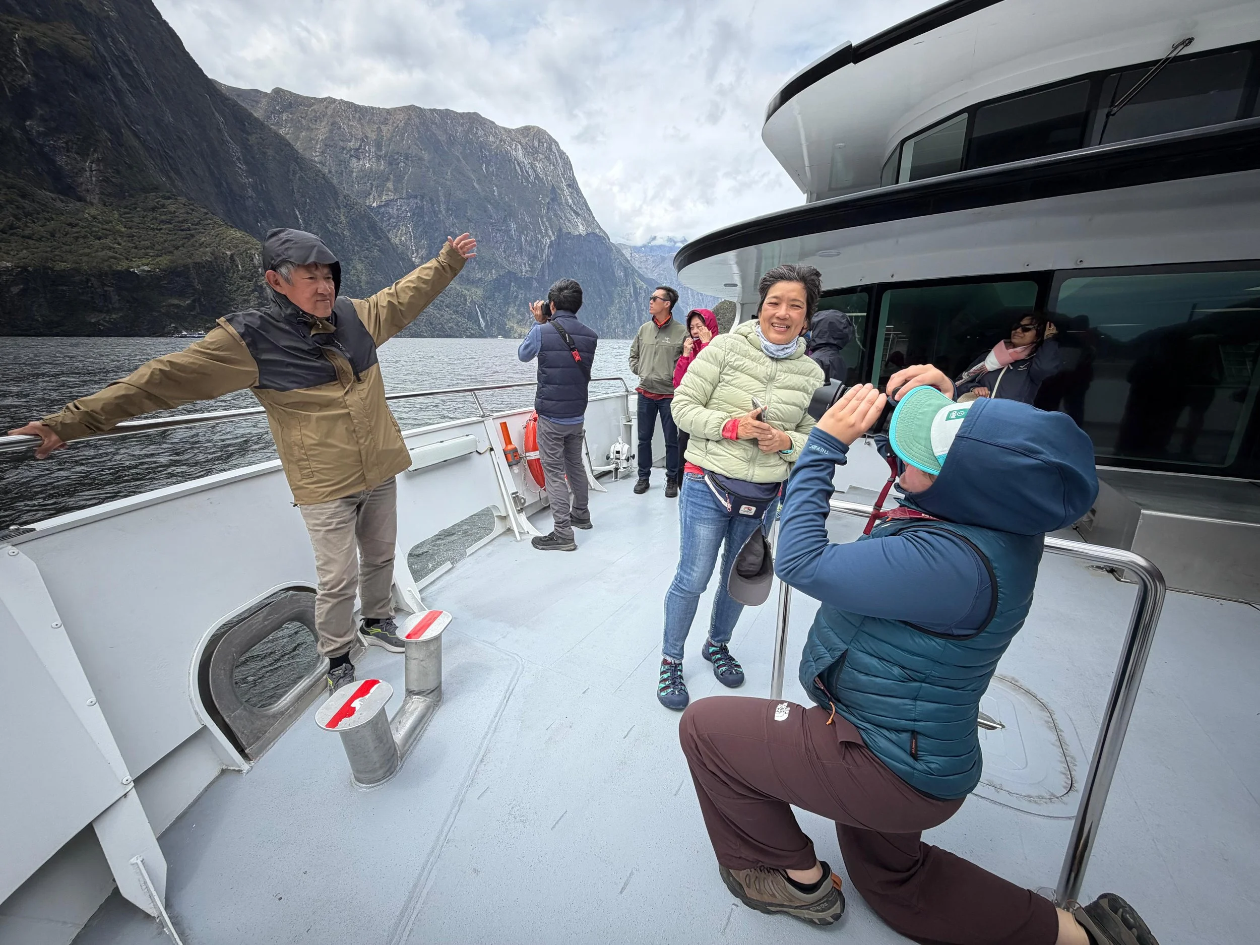 Capturing Portraits on a Milford Sound Cruise.