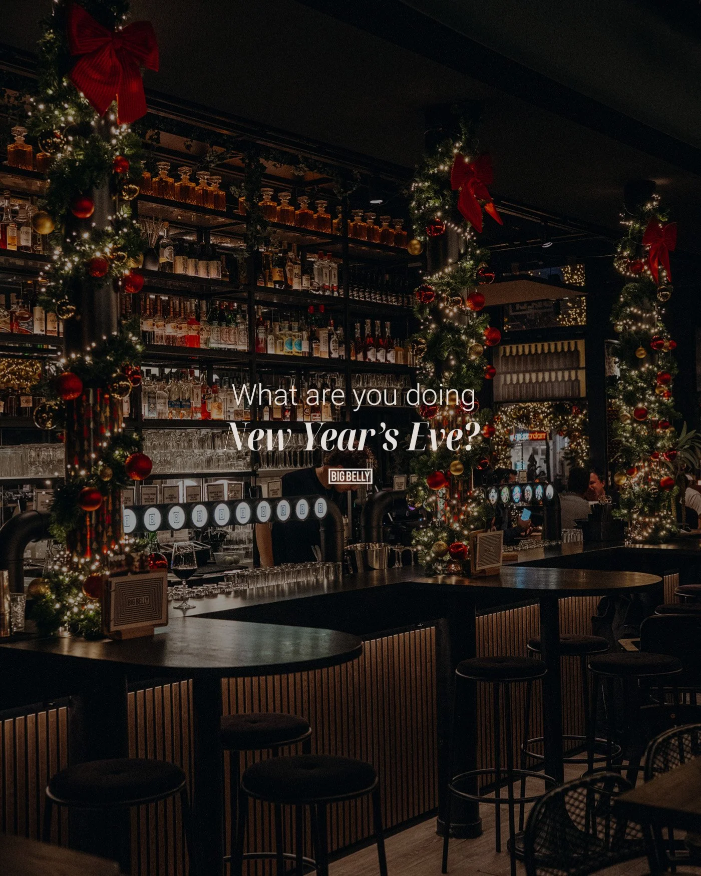 Onze gezelligste avond van het jaar: 𝑵𝒆𝒘 𝒀𝒆𝒂𝒓&rsquo;𝒔 𝑬𝒗𝒆 @ Big Belly Bar &amp; Restaurant! ✨⁠ ⁠ 

Er is iets magisch aan de jaarwisseling. Het moment om terug te blikken, maar vooral om te proosten. Oudjaarsavond is bij ons altijd een hoo