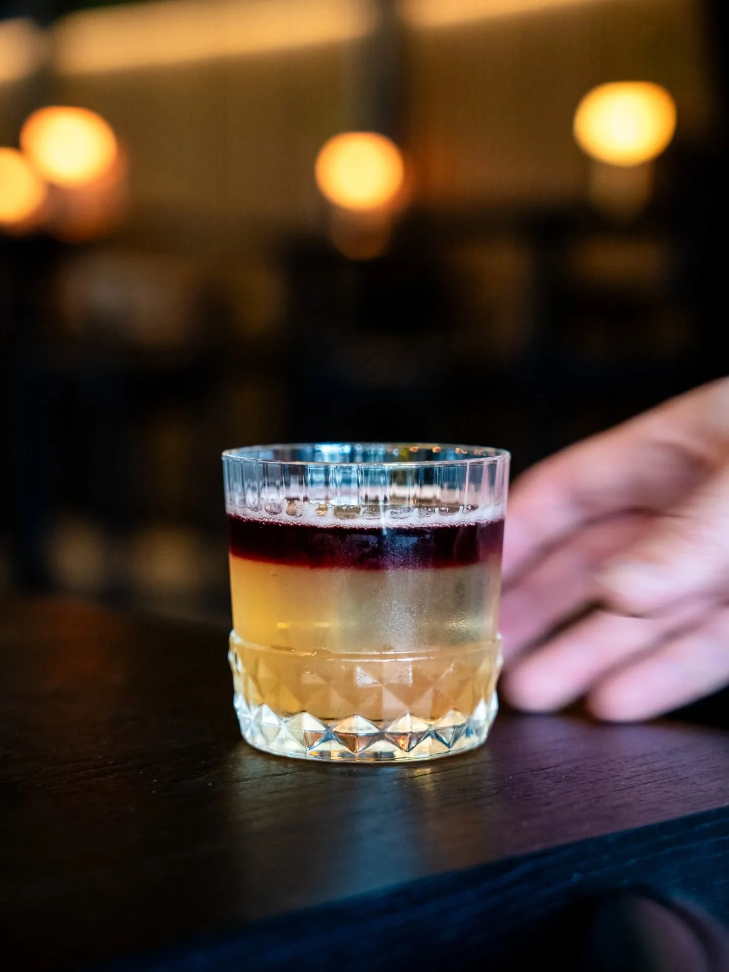 Vrijdag nog open voor borrel &amp; diner!
Maandag een tap voor de deur om de optocht te kijken, m&eacute;t een speciaalbier, wijn (verdejo) en pils van tap!