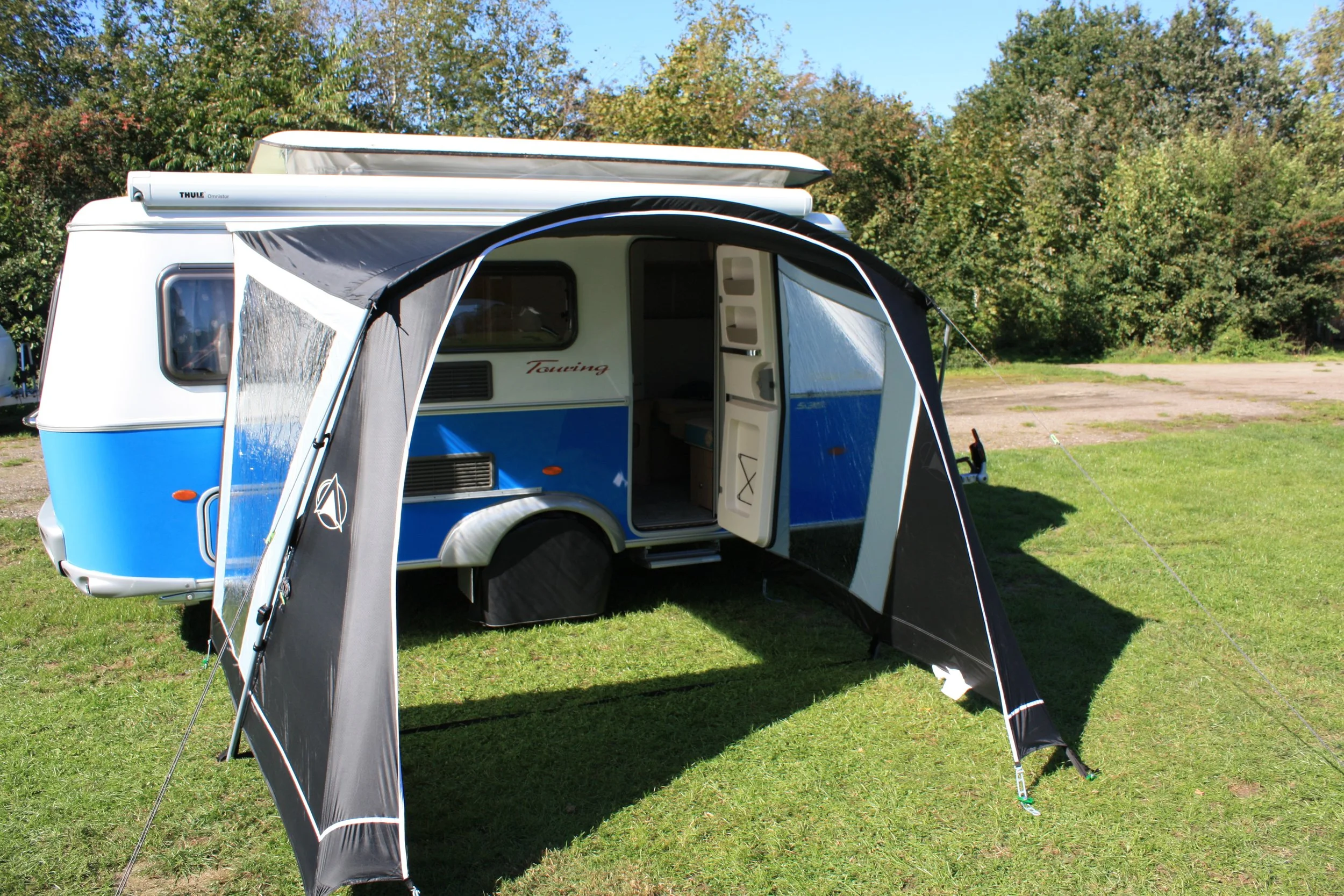 Swift Van Canopy 260 (16).JPG