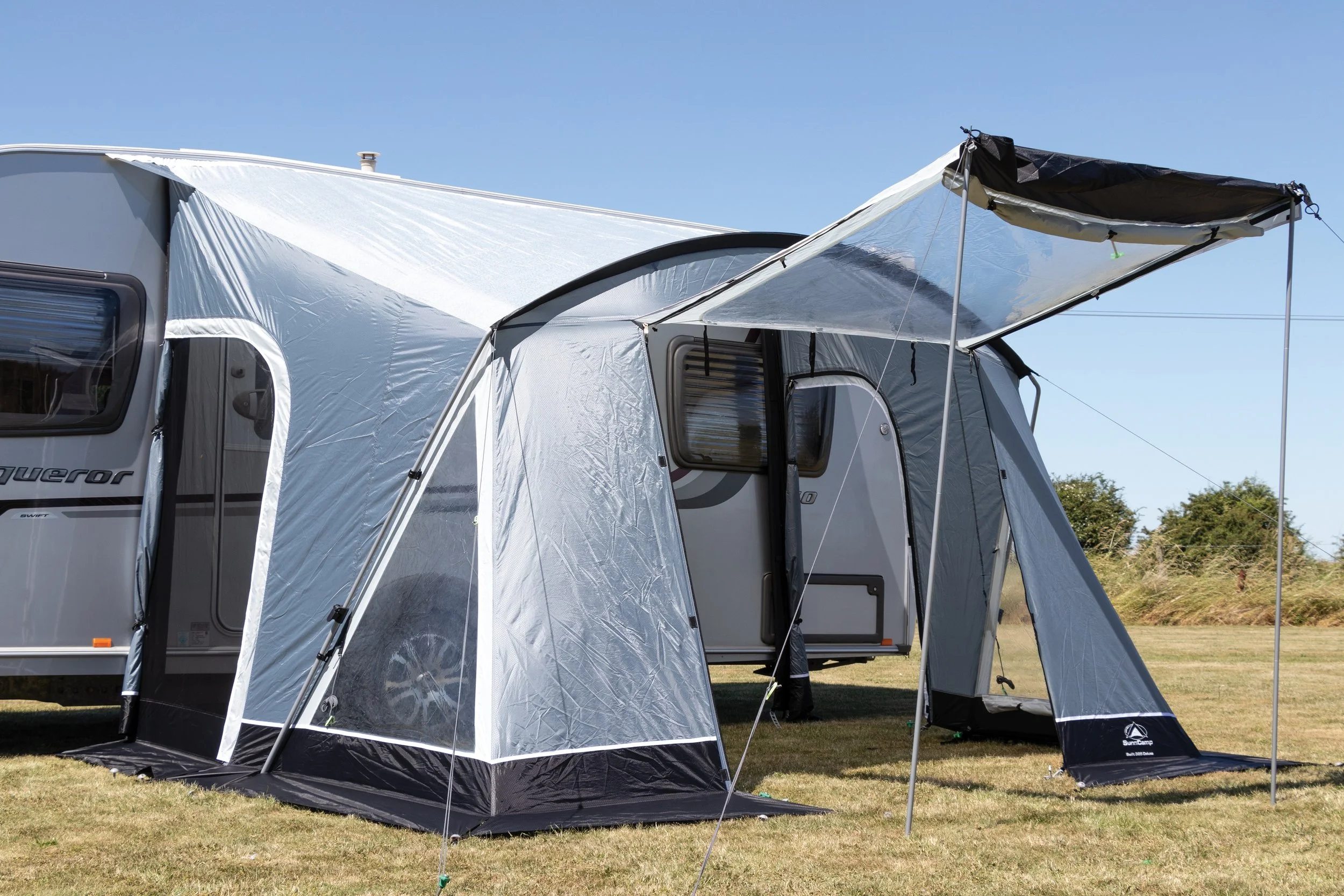 Swift 325 Deluxe (4).jpg