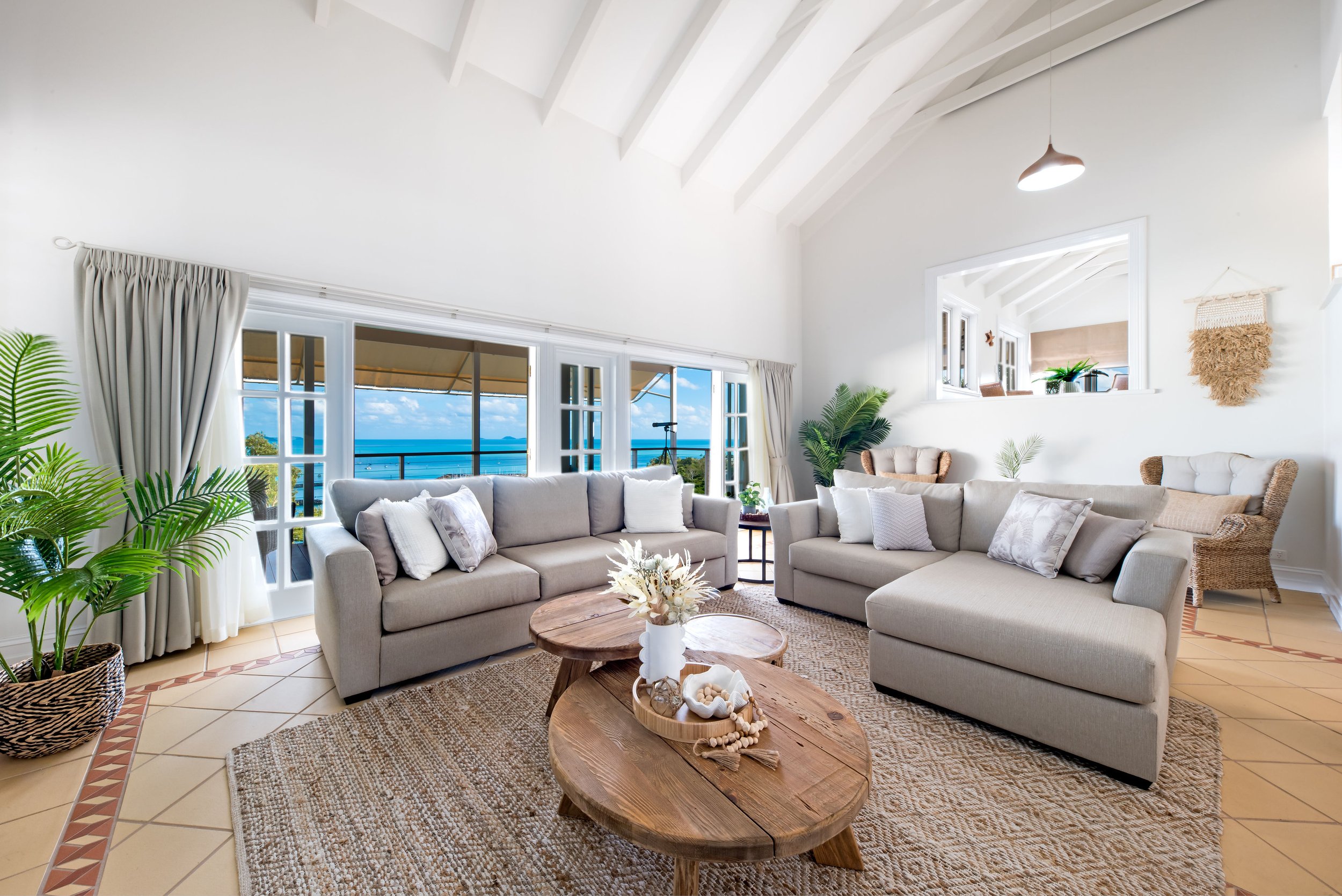 TV & Lounge room