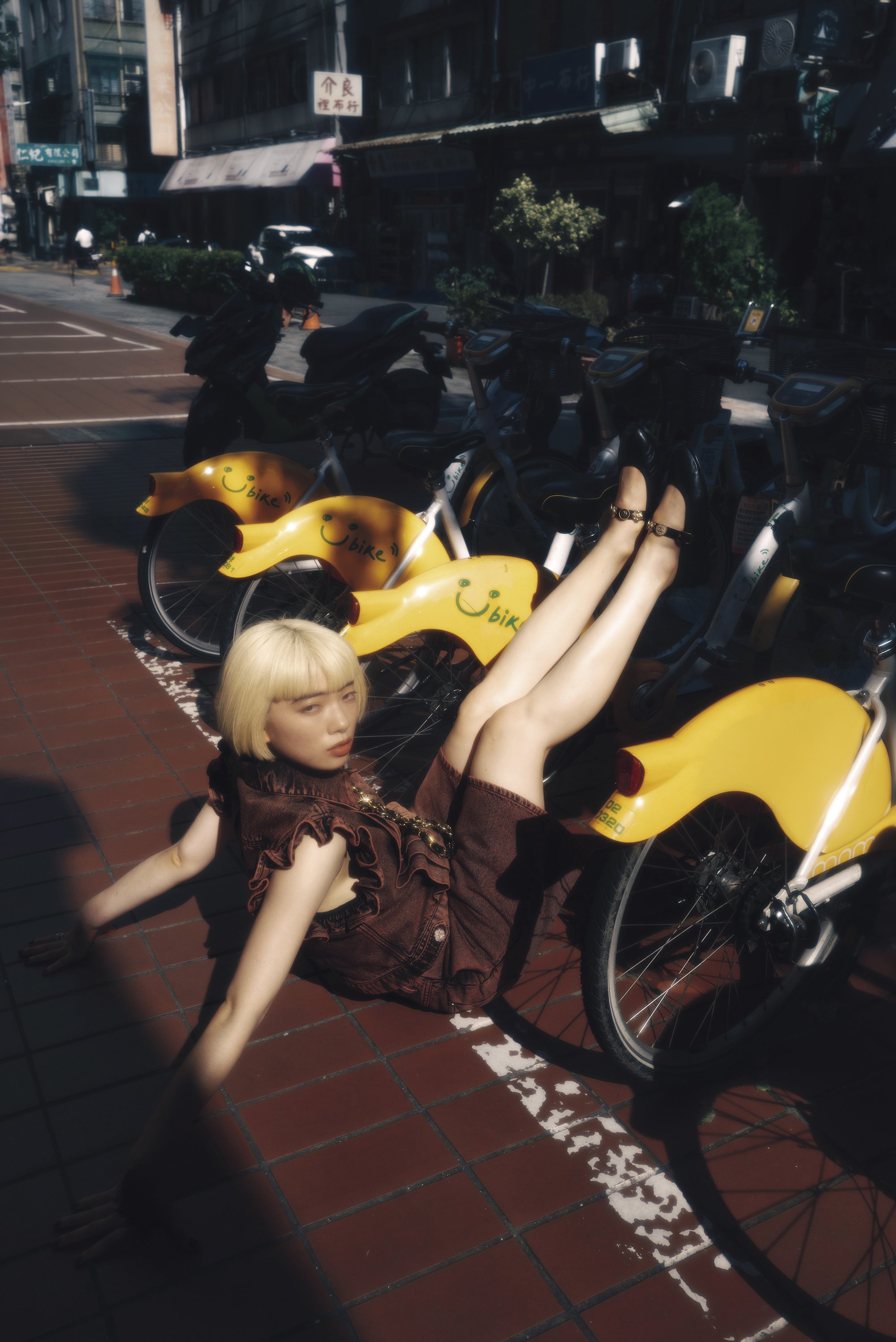 A1041875-2 拷貝.jpg