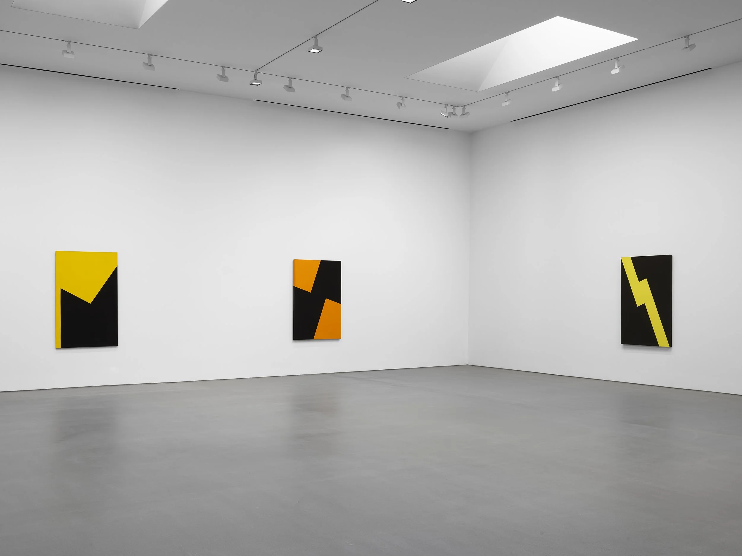  Installation view of Lisson Gallery. © Carmen Herrera Estate.&nbsp;Courtesy of&nbsp;Lisson Gallery. 