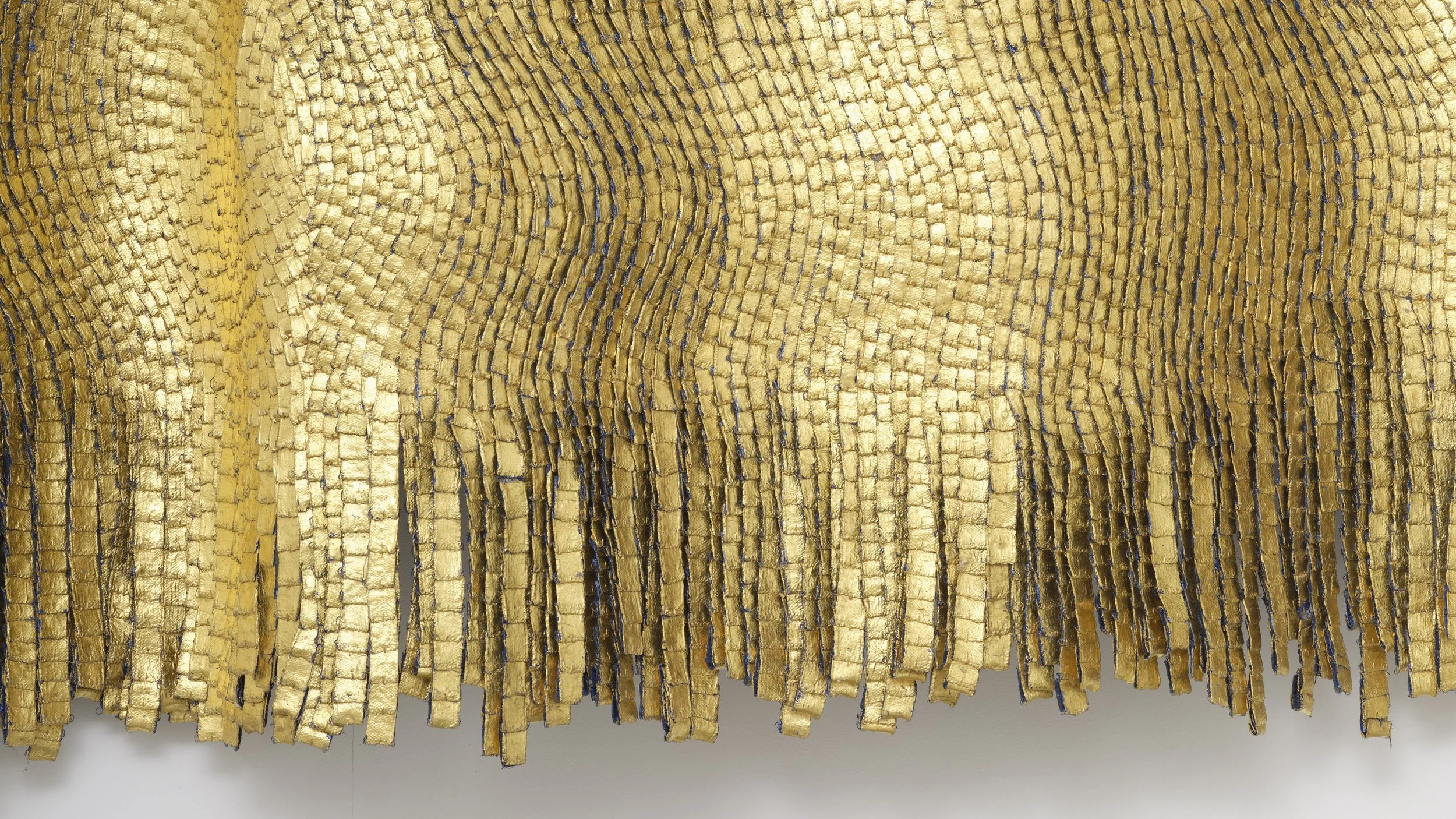 Olga de Amaral, Strata XV, 2009 (Detail). © Olga de Amaral. Courtesy of the artist and Lisson Gallery. Included in Arte Collectum I.