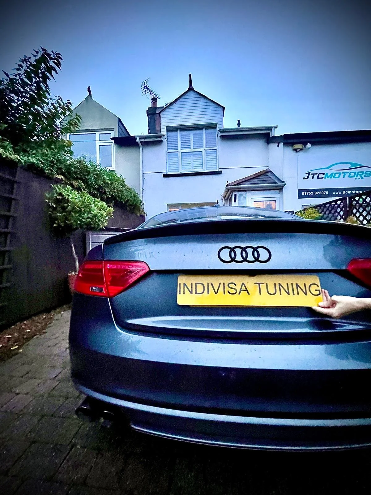 WhatsApp Image 2025-02-26 at 09.05.22_ff5591c6.jpg