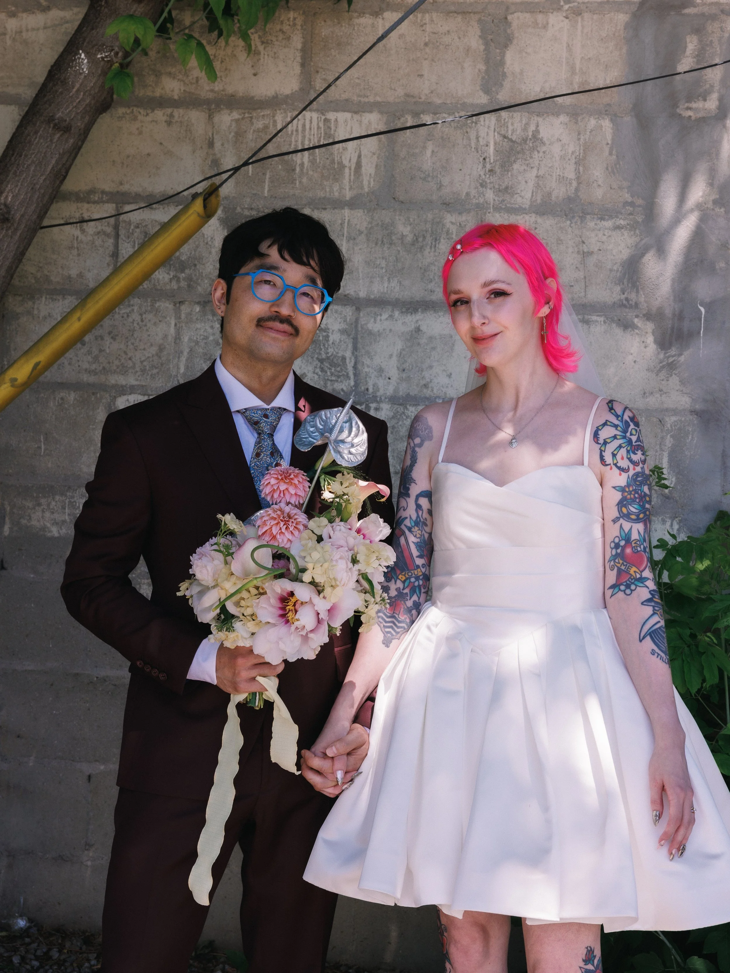 More photos of the groom holding their bouquet please 🥲❤️&zwj;🔥

Venue: @loveshacktoronto 
Photographer: @carmichael.pictures 
Florals: @wildhearts.inbloom