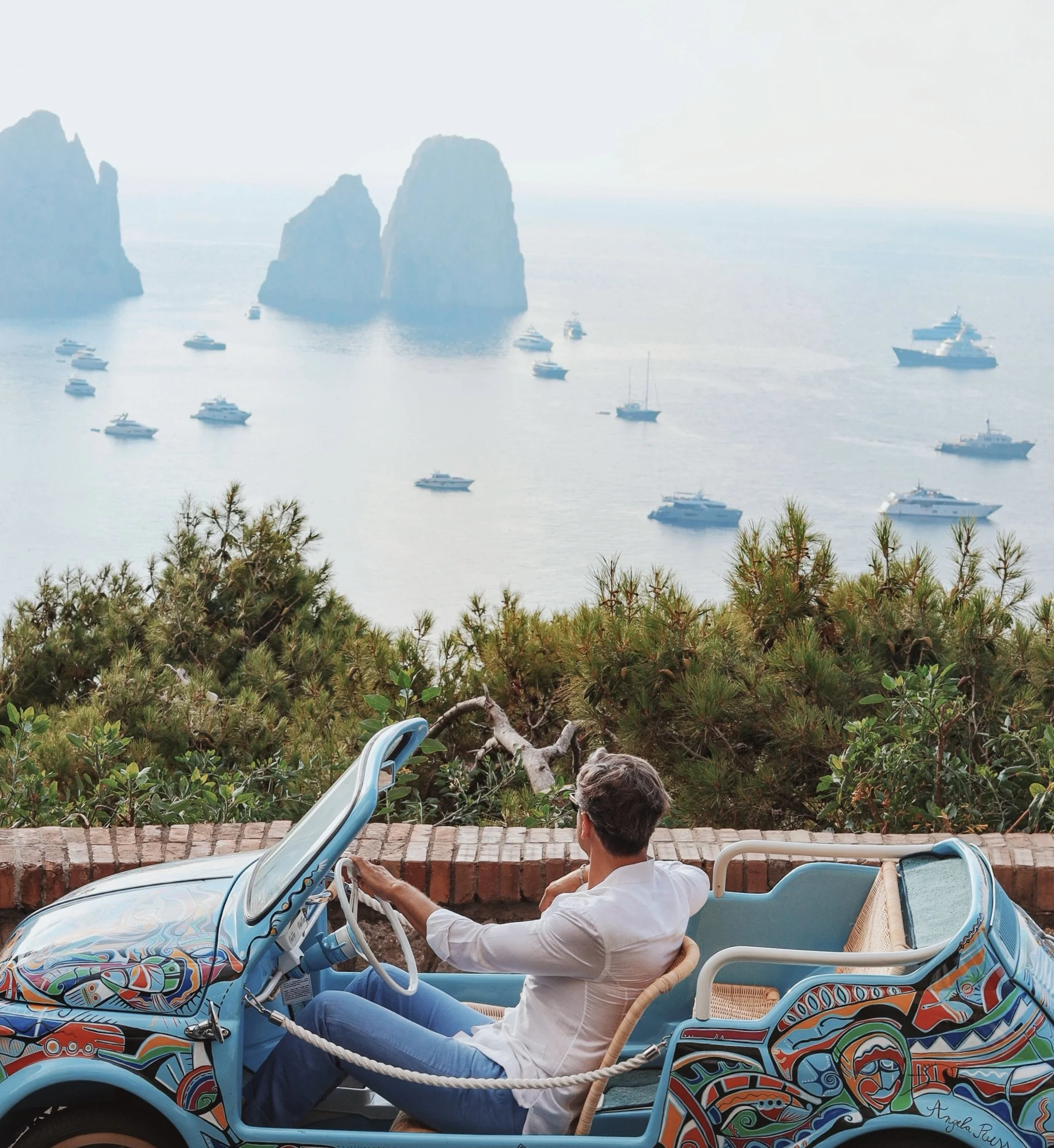 marini dolce vita car mararo mare capri.jpg