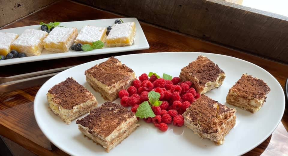 Tiramisu Cake