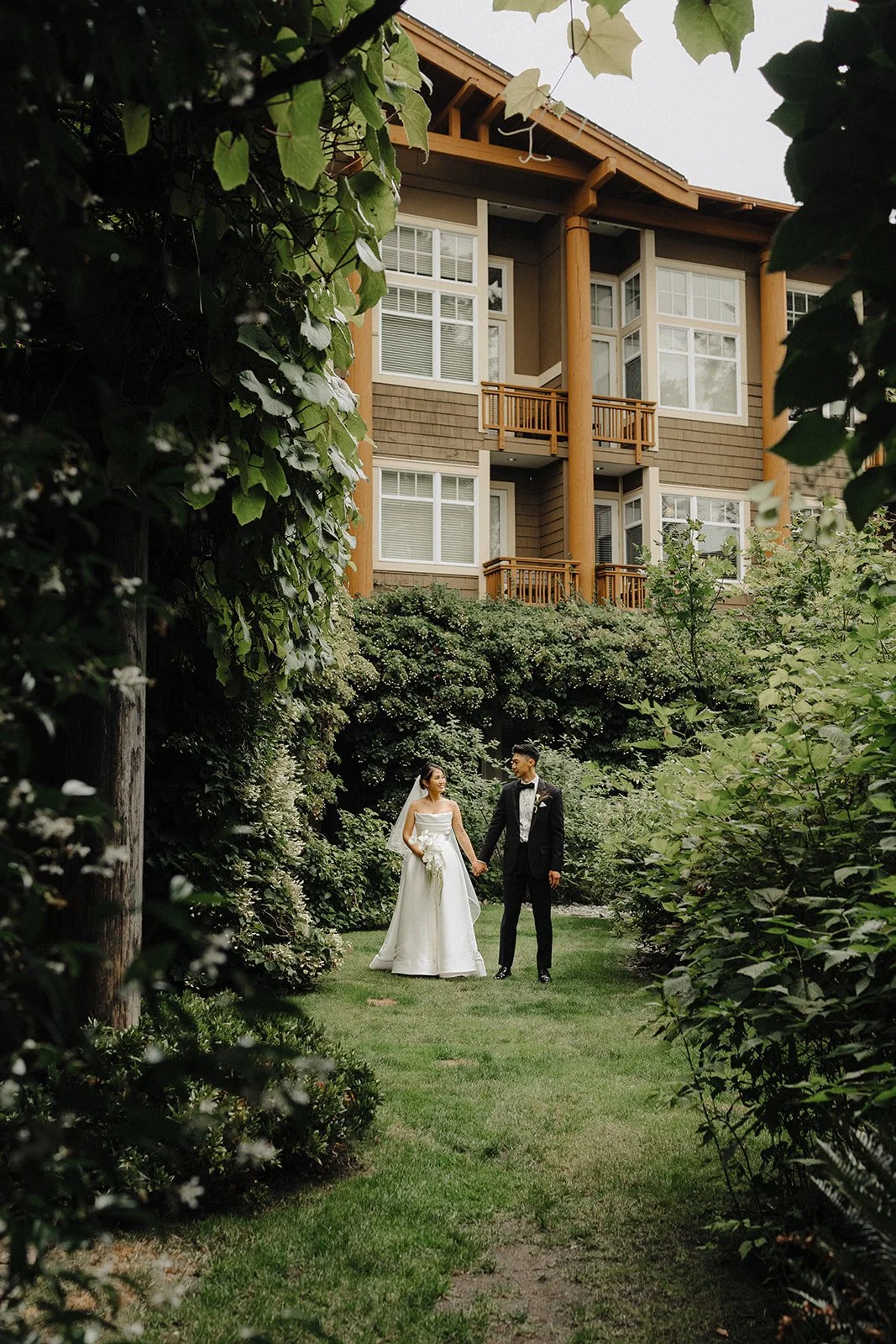 Luxury Wedding Venues in Seattle for a Black-Tie Wedding
