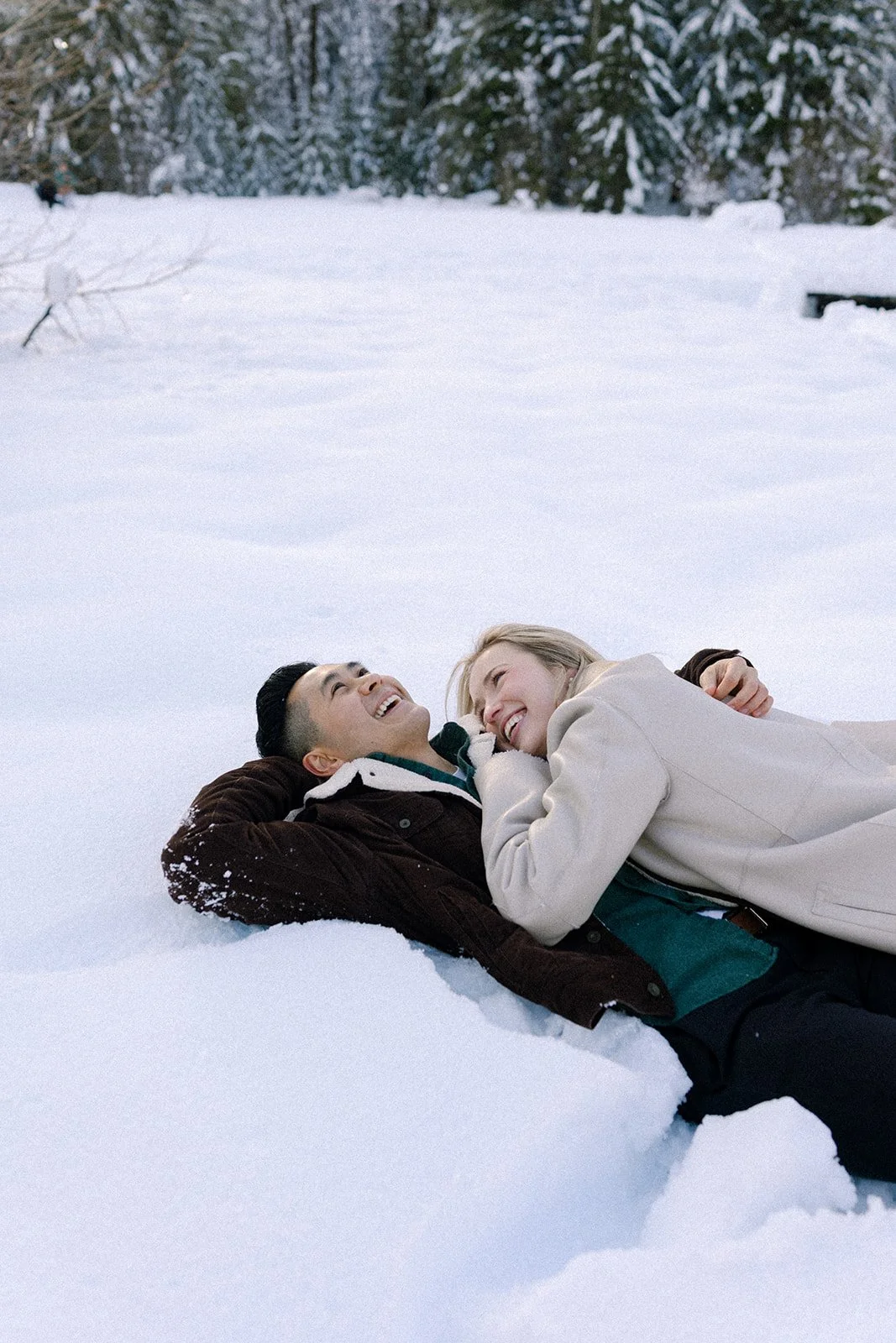 Taking Winter Engagement Photos in Seattle: The Ultimate Guide