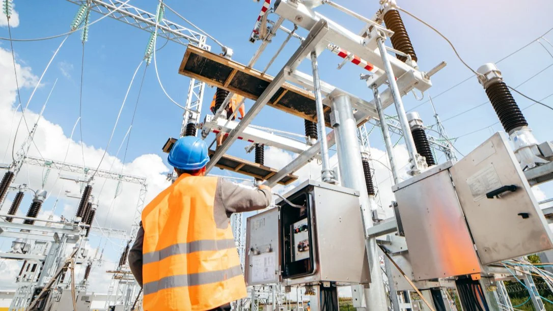 How Long Are Transformer Lead Times for Data Centers, and What Does the Wait Cost?