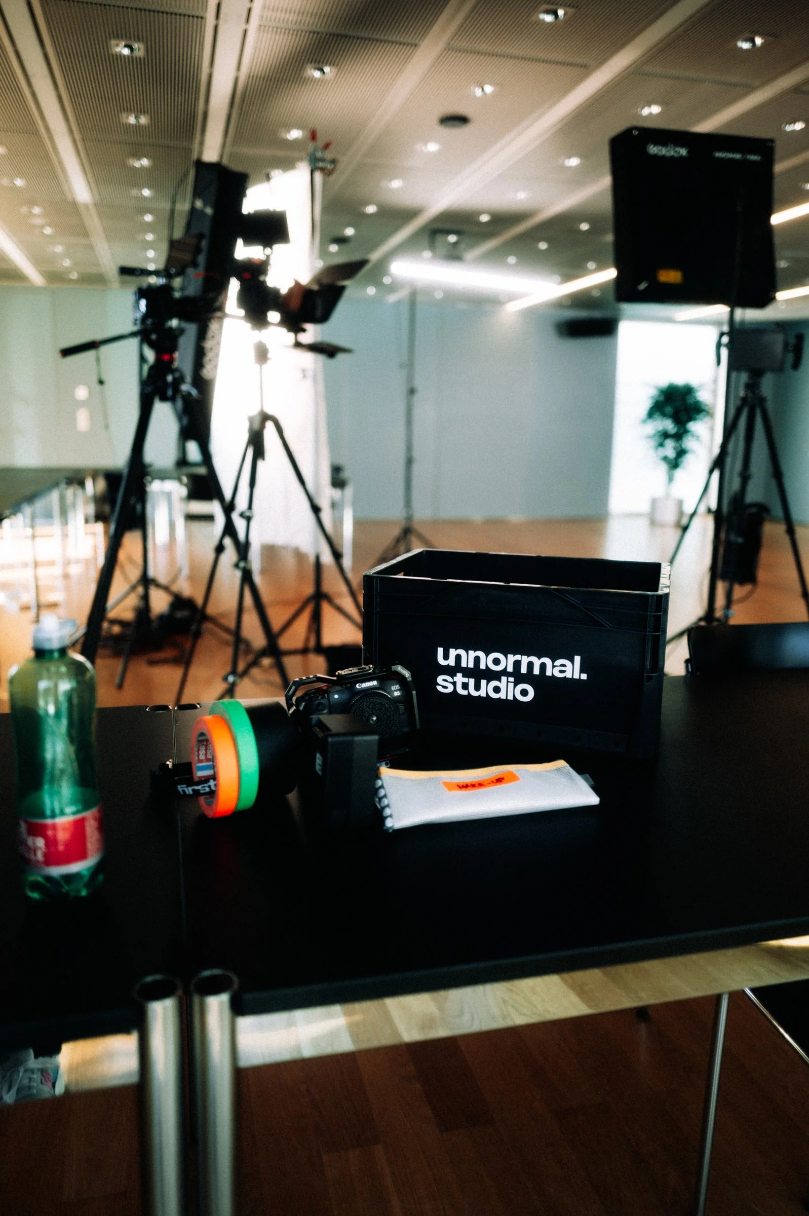 250306-111442- unnormalstudio.com.jpg