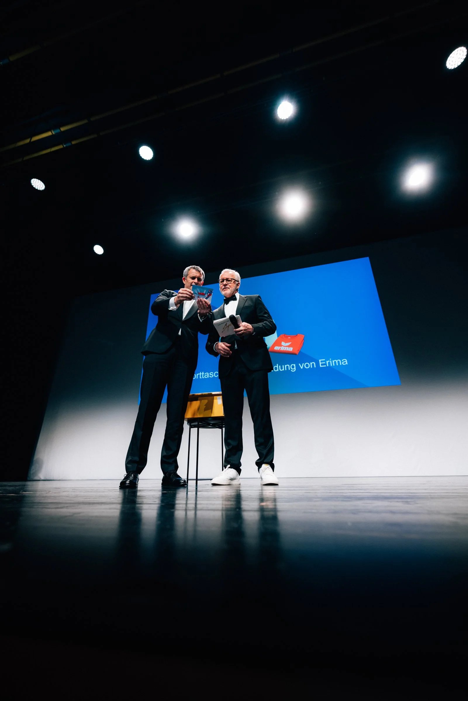 251214-202815- unnormalstudio.com.jpg