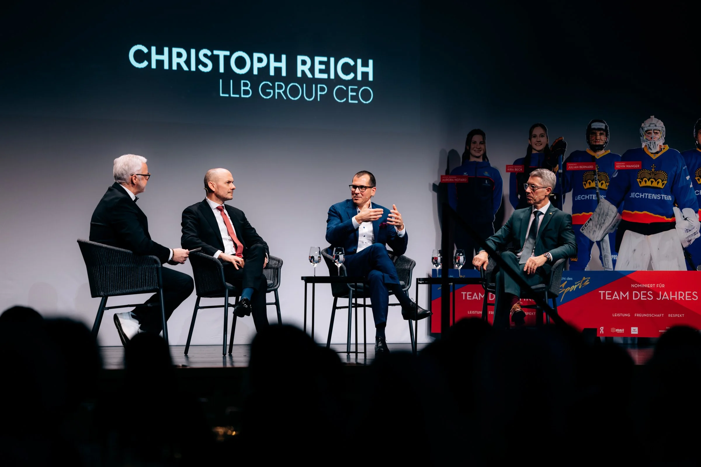 251214-185041- unnormalstudio.com.jpg