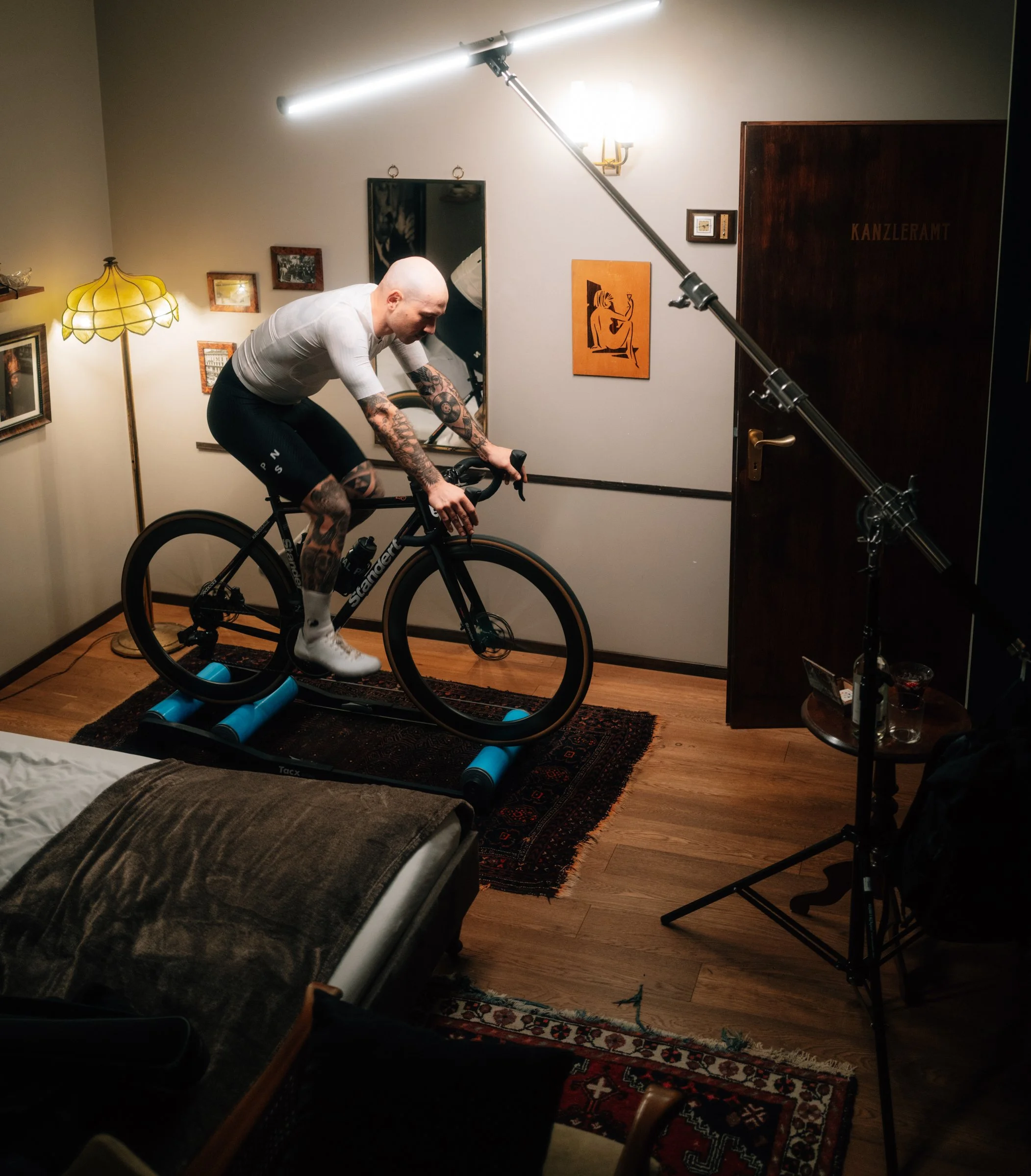 241108-223811- unnormalstudio.com.jpg