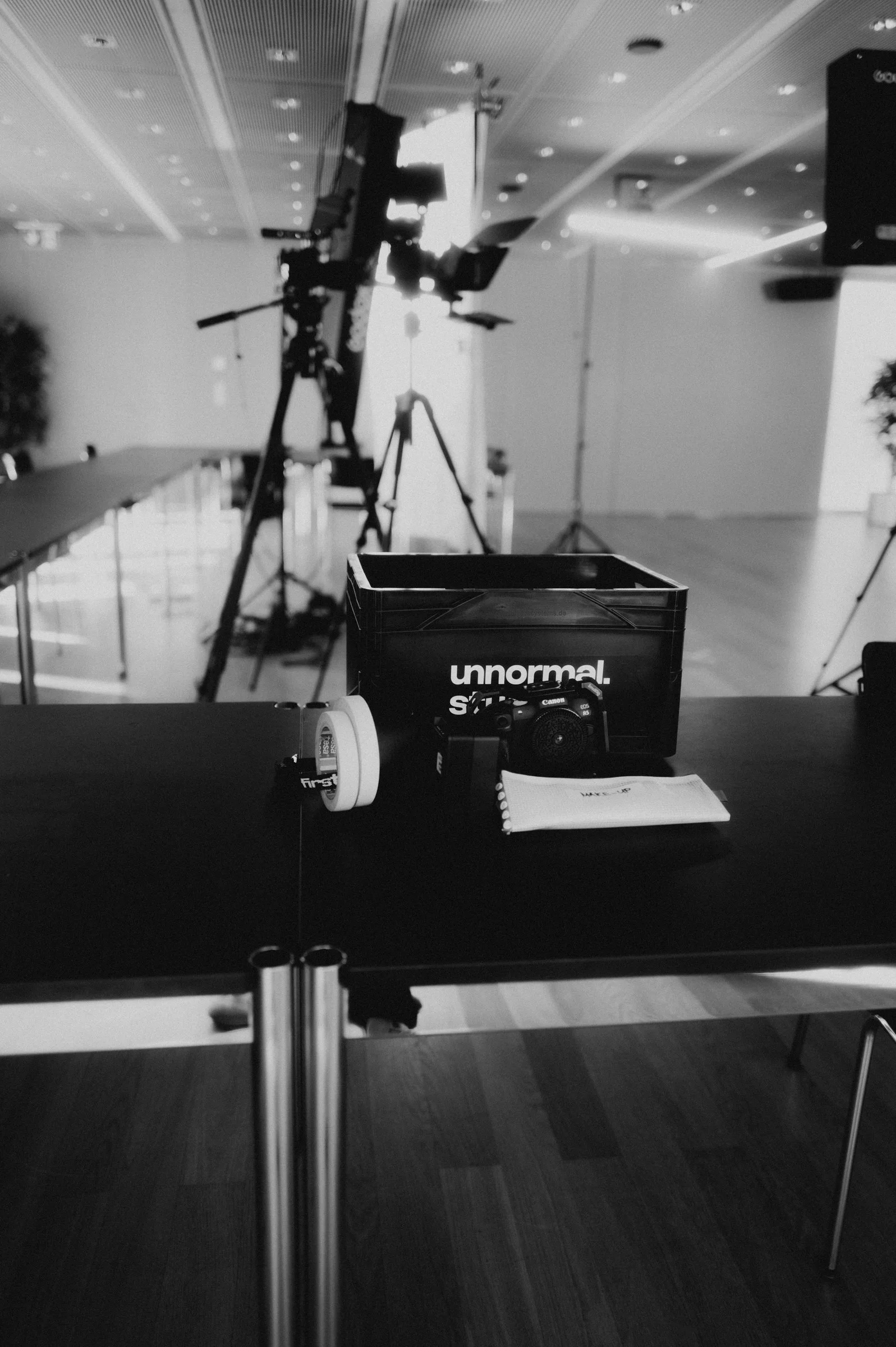 250306-111429- unnormalstudio.com.jpg