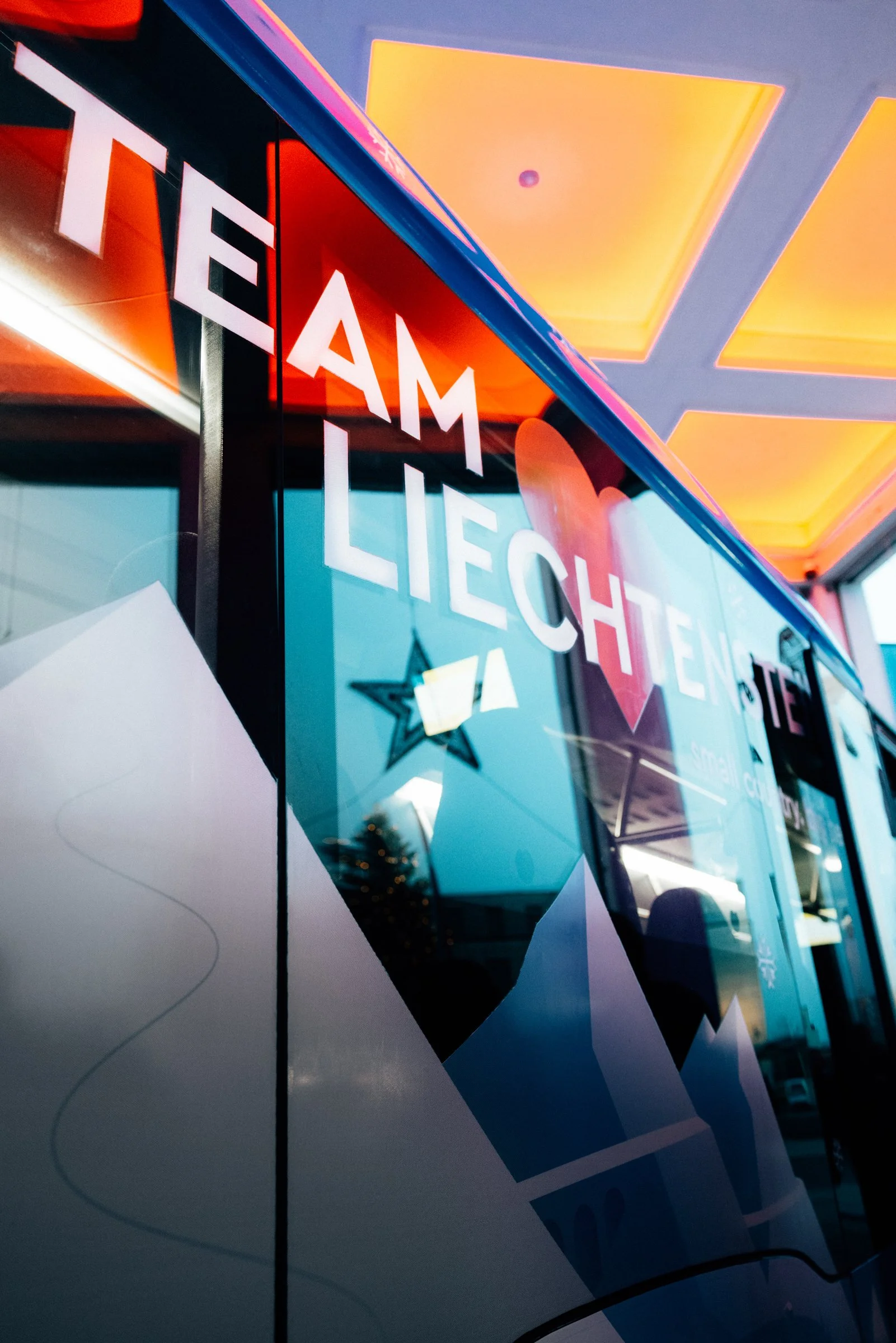 251214-163333- unnormalstudio.com.jpg