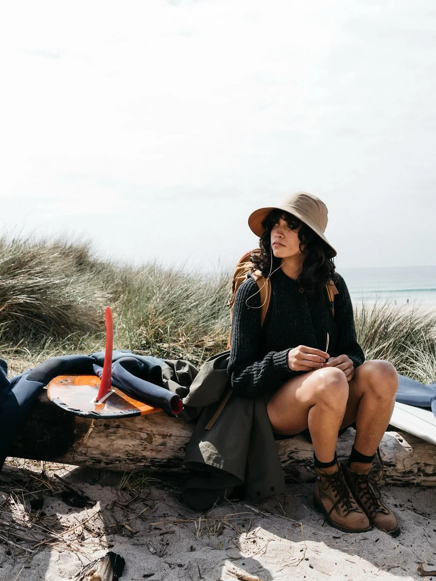 Born from cold seas and built for wild weather — @finisterre makes the kind of pieces you’ll wear for years. Ethically made, beautifully built. Our go-to for cold days and clean design — thoughtful knits, recycled jackets, and timel